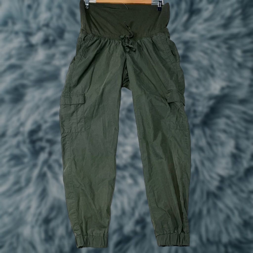 Old Navy Old Navy XS Green Ankle Stretchtech Pants Women Activewear Size XS Olive Green Size 26" / US 2 / IT 38 - 1 Thumbnail