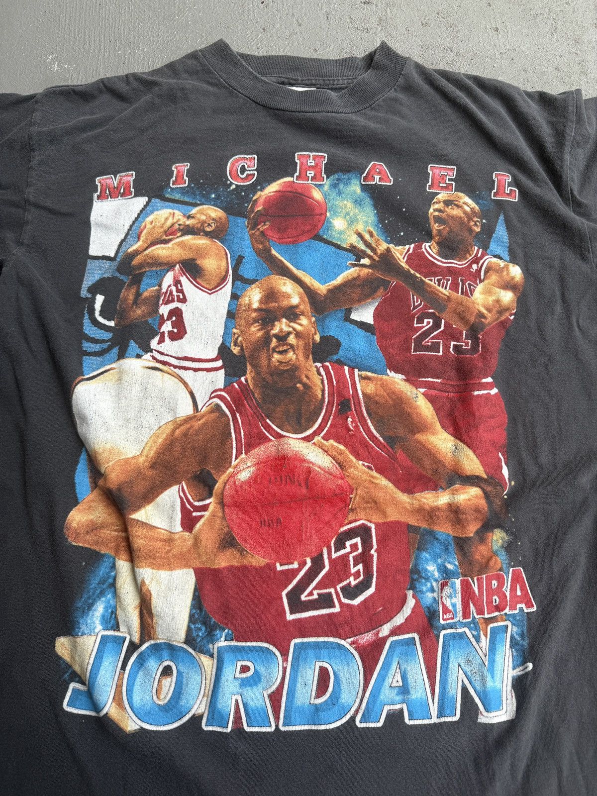 Rap Tees × Vintage Rare Chicago bulls vintage rap tee XL Michael Jordan Size US XL / EU 56 / 4 - 2 Thumbnail