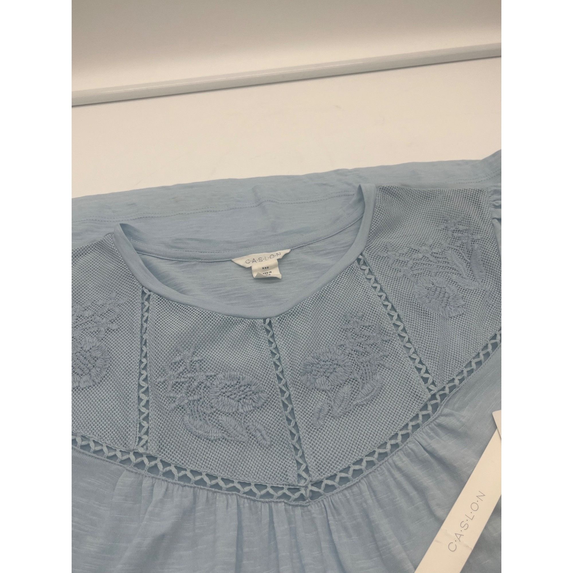 Other Caslon Embroidered Yoke Tee in Blue Falls, Sz. XXS Size XXS / US 00 / IT 34 - 10 Thumbnail