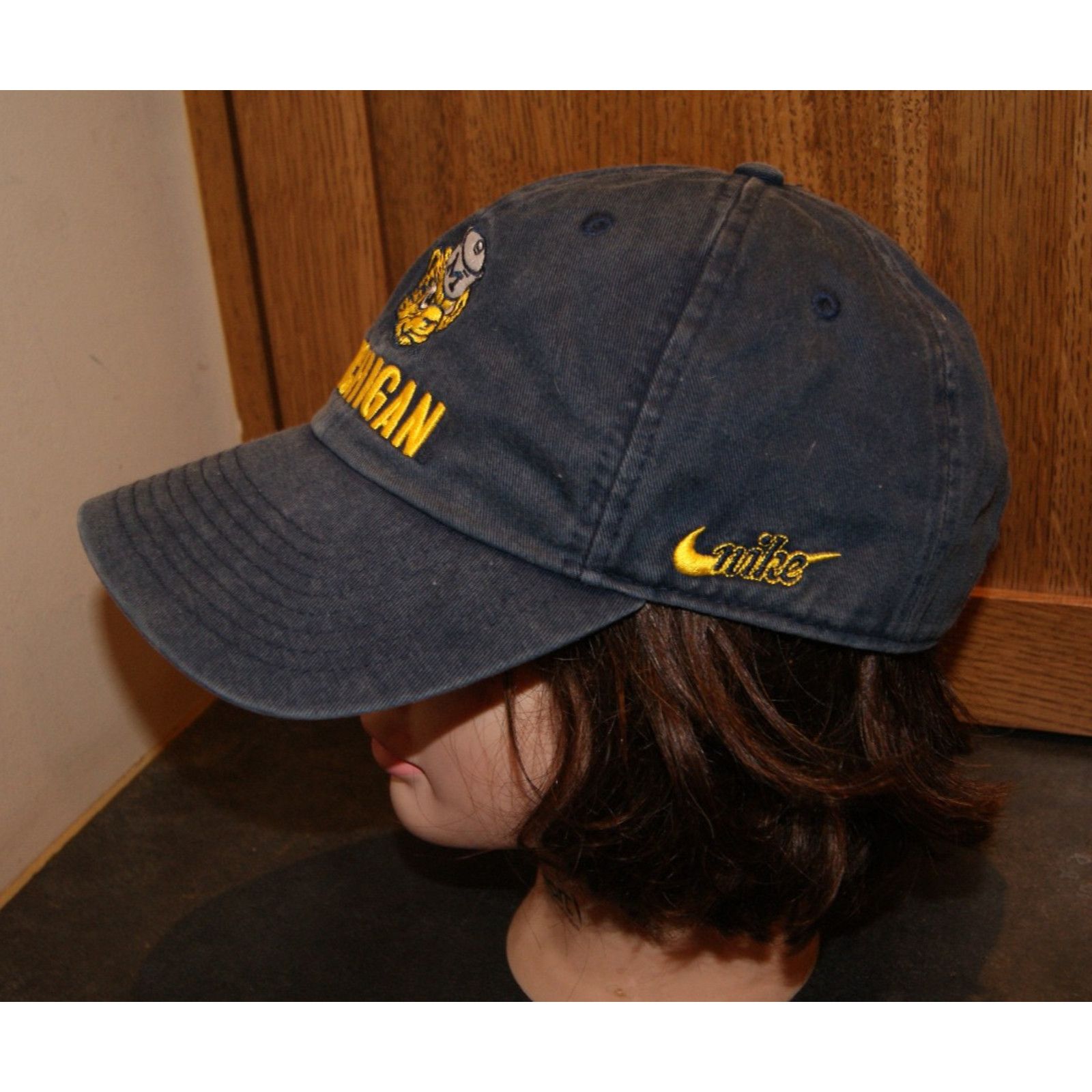 Nike University Michigan Wolverine College NIKE Hat Cap Strapback Size ONE SIZE - 3 Thumbnail