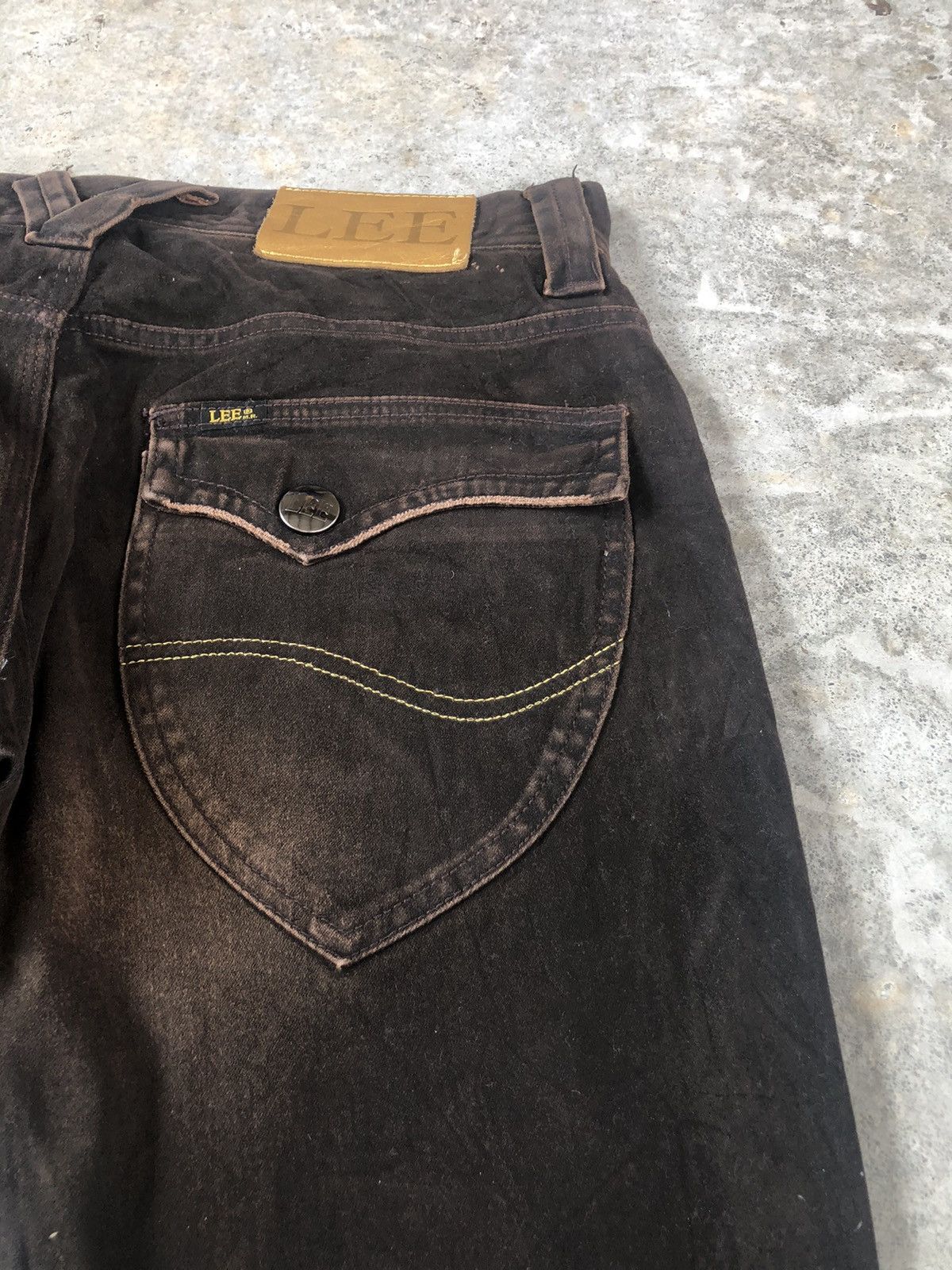 Lee Japanese Lee Flared Jeans Distressed Jeans Suede Size US 32 / EU 48 - 15 Thumbnail