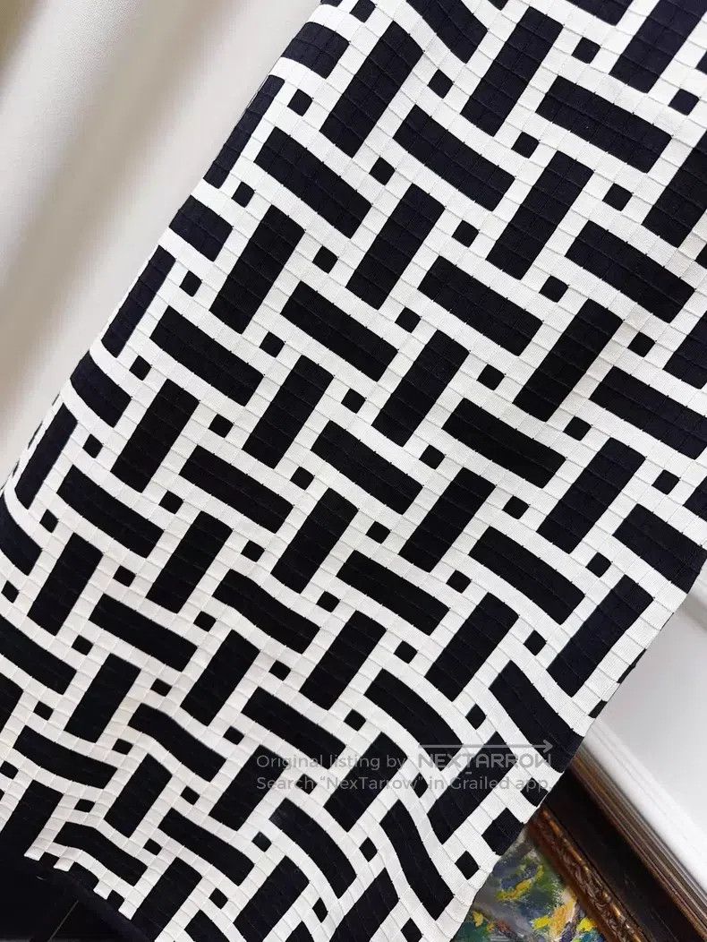 Hermes Hermes Black and white knitted strapless dress Size XS / US 0-2 / IT 36-38 - 7 Thumbnail