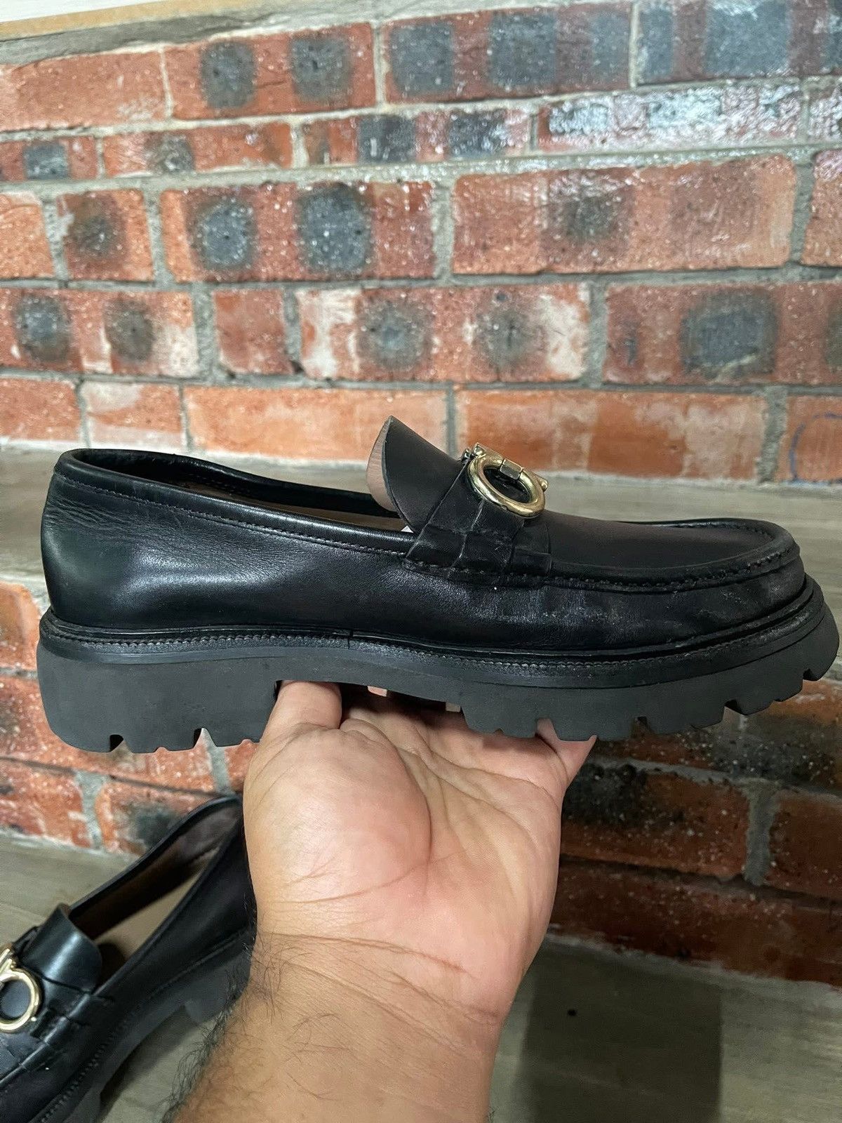 Salvatore Ferragamo Rare Shoes Loafer SALVATORE FERRAGAMORE Size US 7.5 / EU 40-41 - 8 Thumbnail