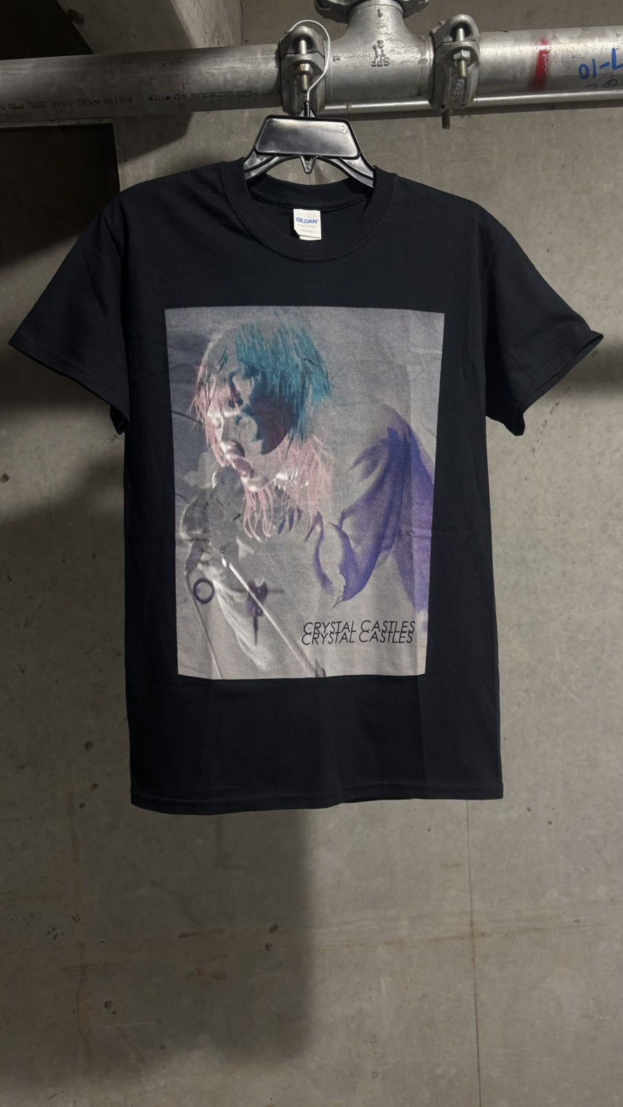 Band Tees Crystal Castles Edith Tee Size US S / EU 44-46 / 1 - 16 Thumbnail