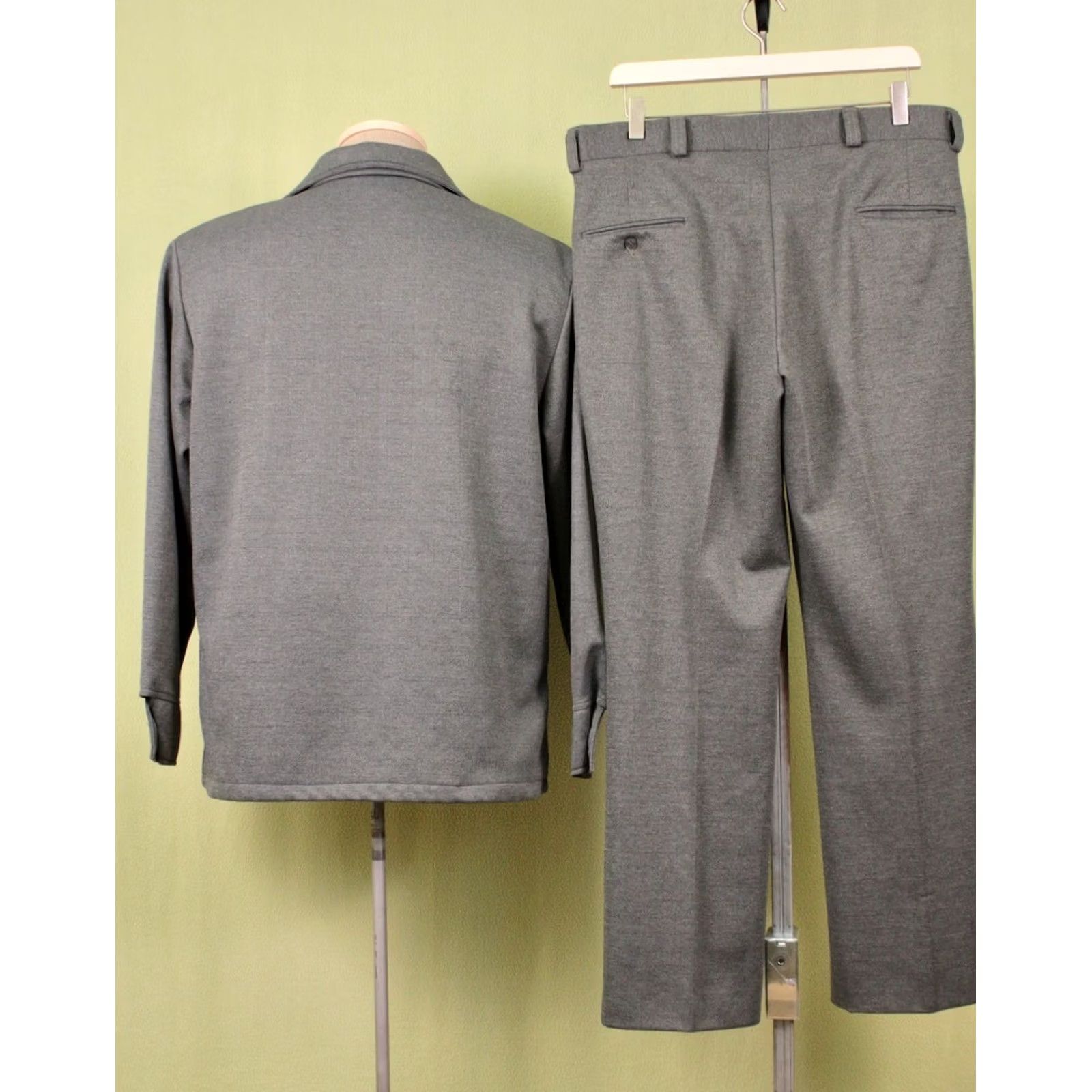 JCPenney VINTAGE JC Penney Men's VTG 70s Grey 2 PC Polyester Leisure Suit Sz 42 1970s Disco Mens Size 36R - 2 Thumbnail