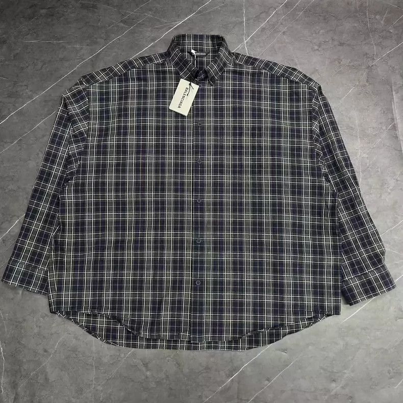 Balenciaga Balenciaga Back letter LOGO plaid shirt Size US S / EU 44-46 / 1 - 1 Thumbnail