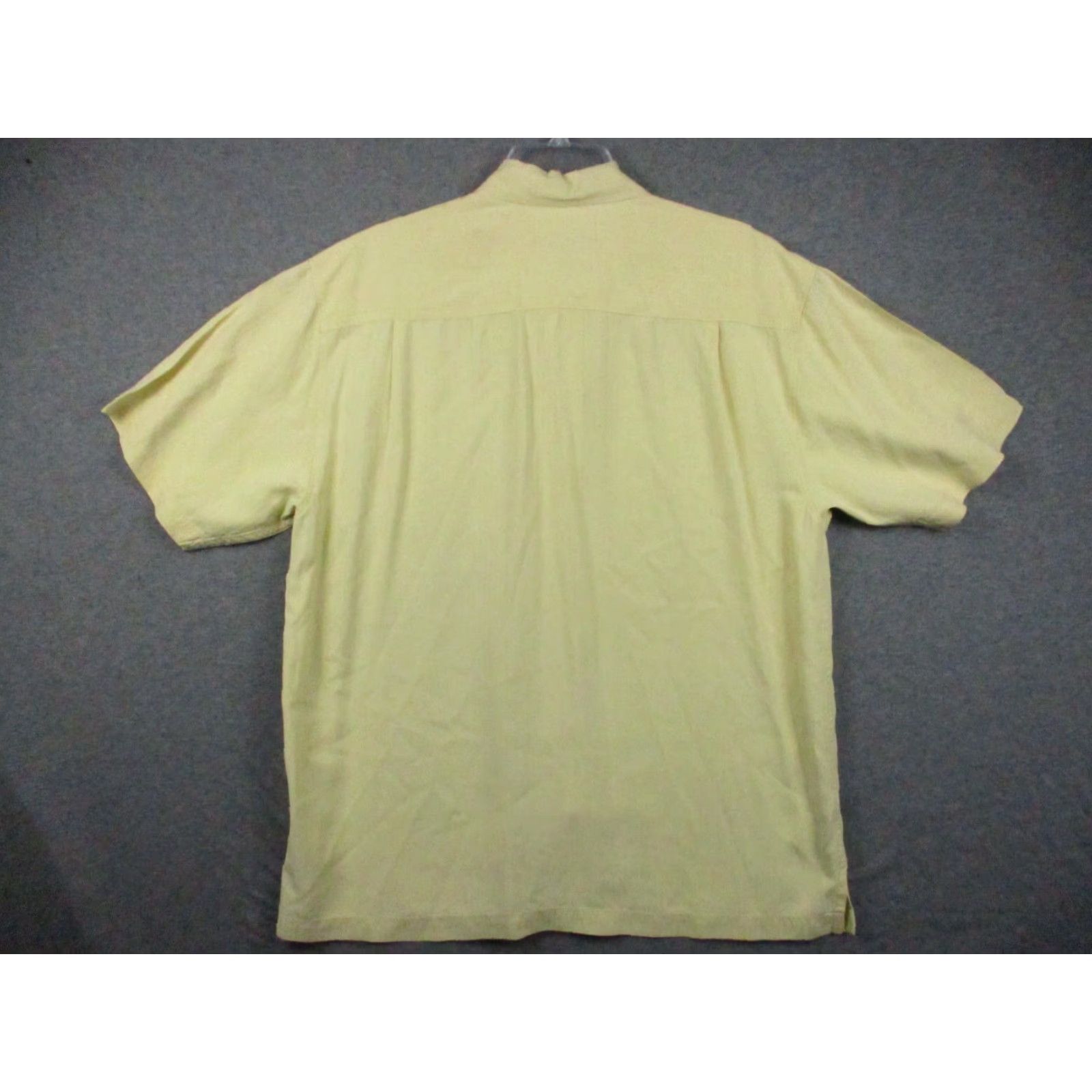 Tommy Bahama Tommy Bahama Shirt Large Men 100% Silk Logo Pocket Tan Color Embroidered Button Size US L / EU 52-54 / 3 - 5 Thumbnail