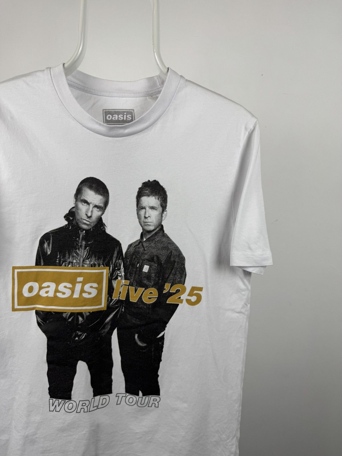 Band Tees Oasis Live 2025 World Tour Big Logo Tee Size US S / EU 44-46 / 1 - 2 Thumbnail