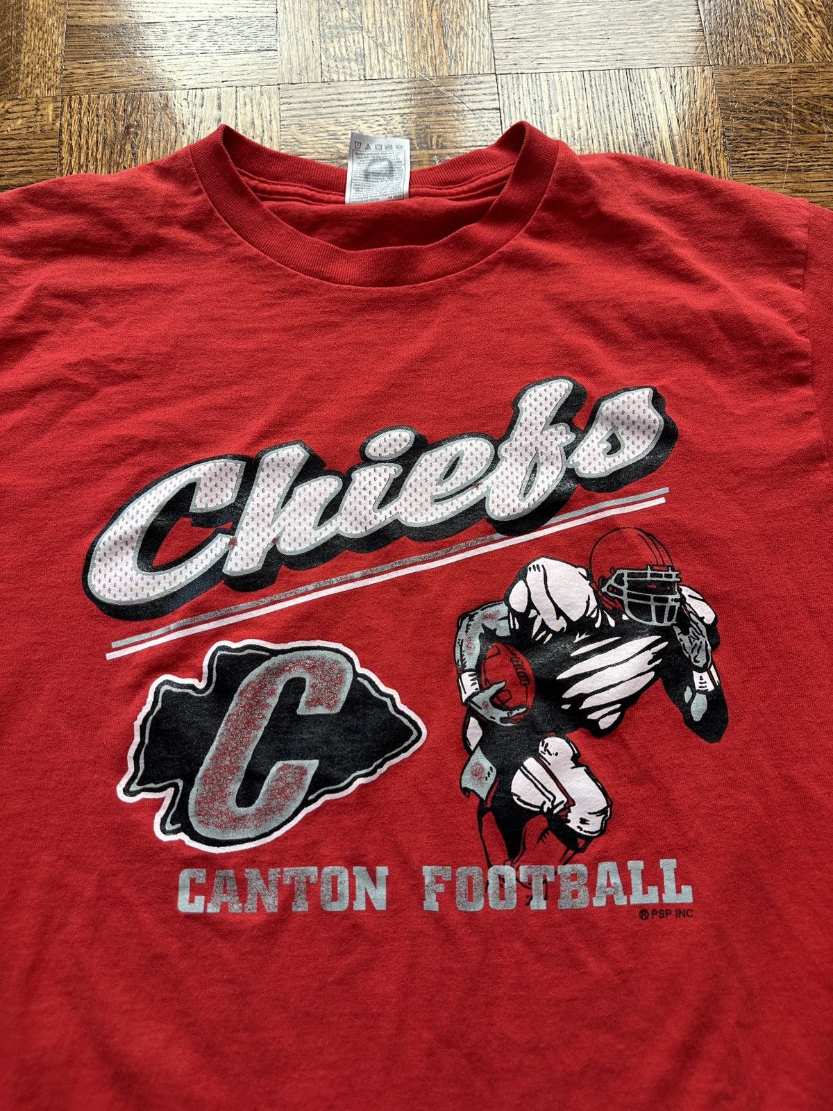 Vintage Vintage Y2K Canton Chiefs Football Graphic Tee Size US M / EU 48-50 / 2 - 3 Thumbnail