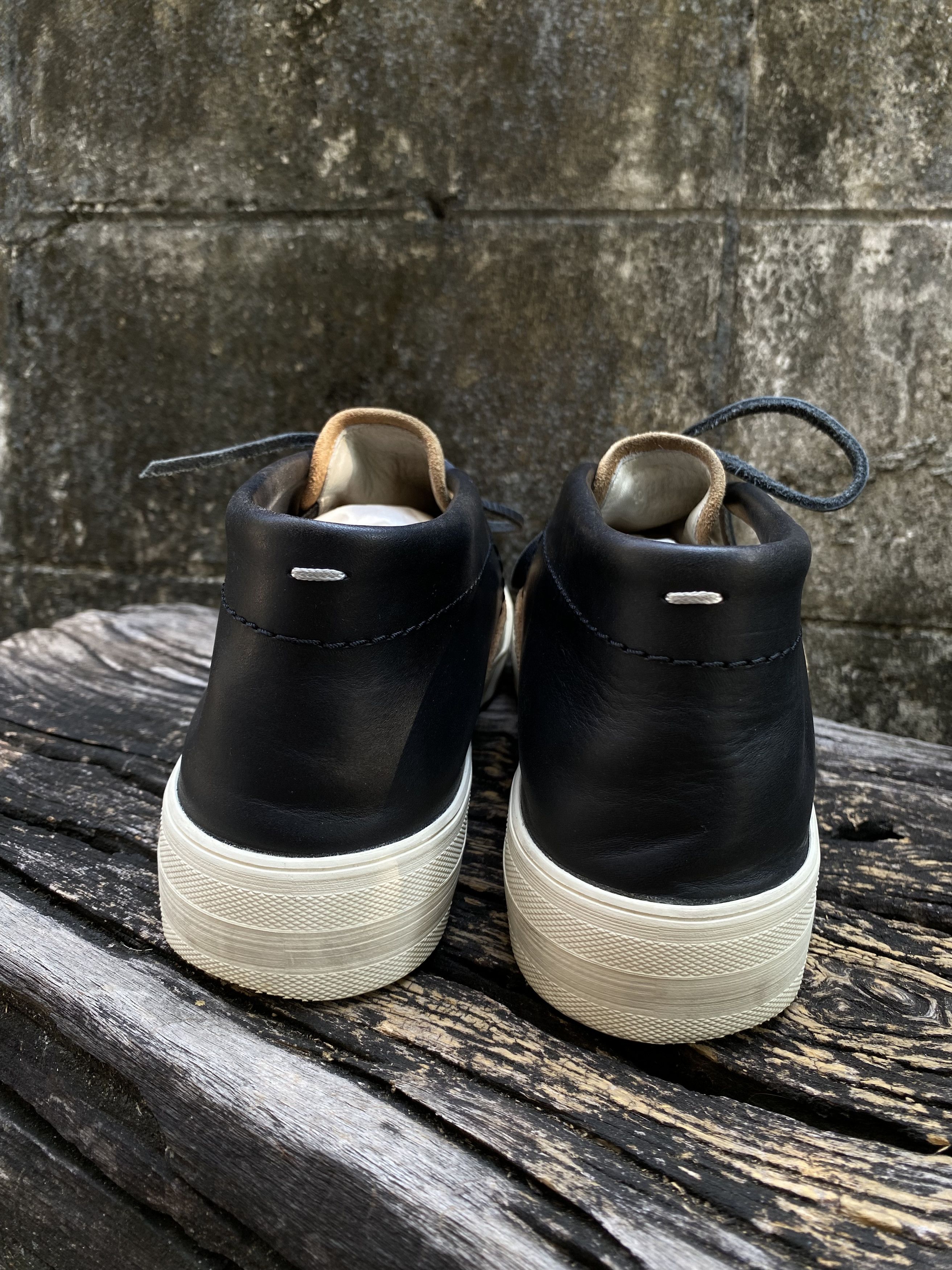 Maison Margiela Maison Margiela MM22 Suede Lace-Up Sneakers Made in Italy 41 Size US 8 / EU 41 - 4 Thumbnail