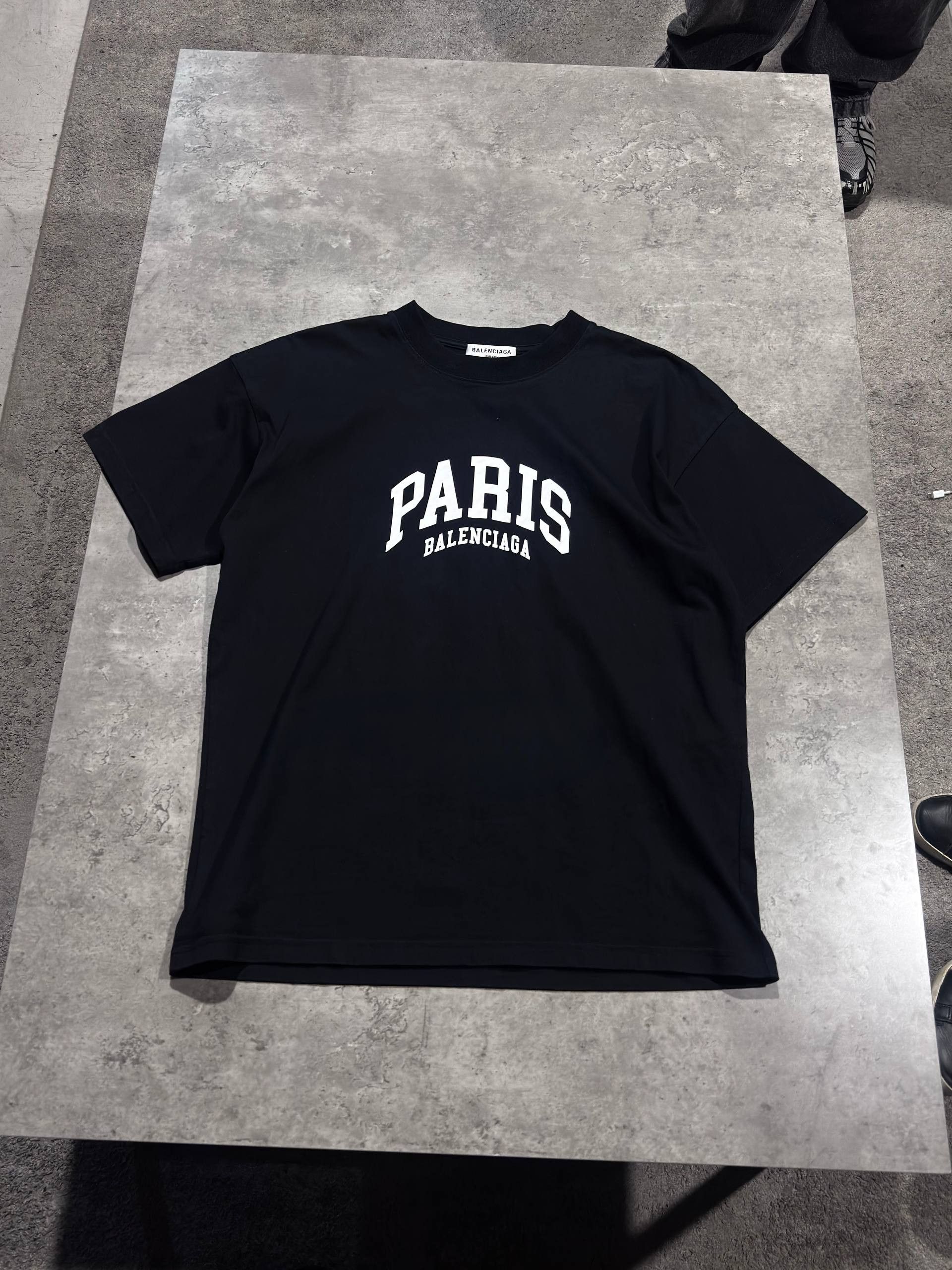 Balenciaga balenciaga paris t shirt Size US XS / EU 42 / 0 - 1 Thumbnail