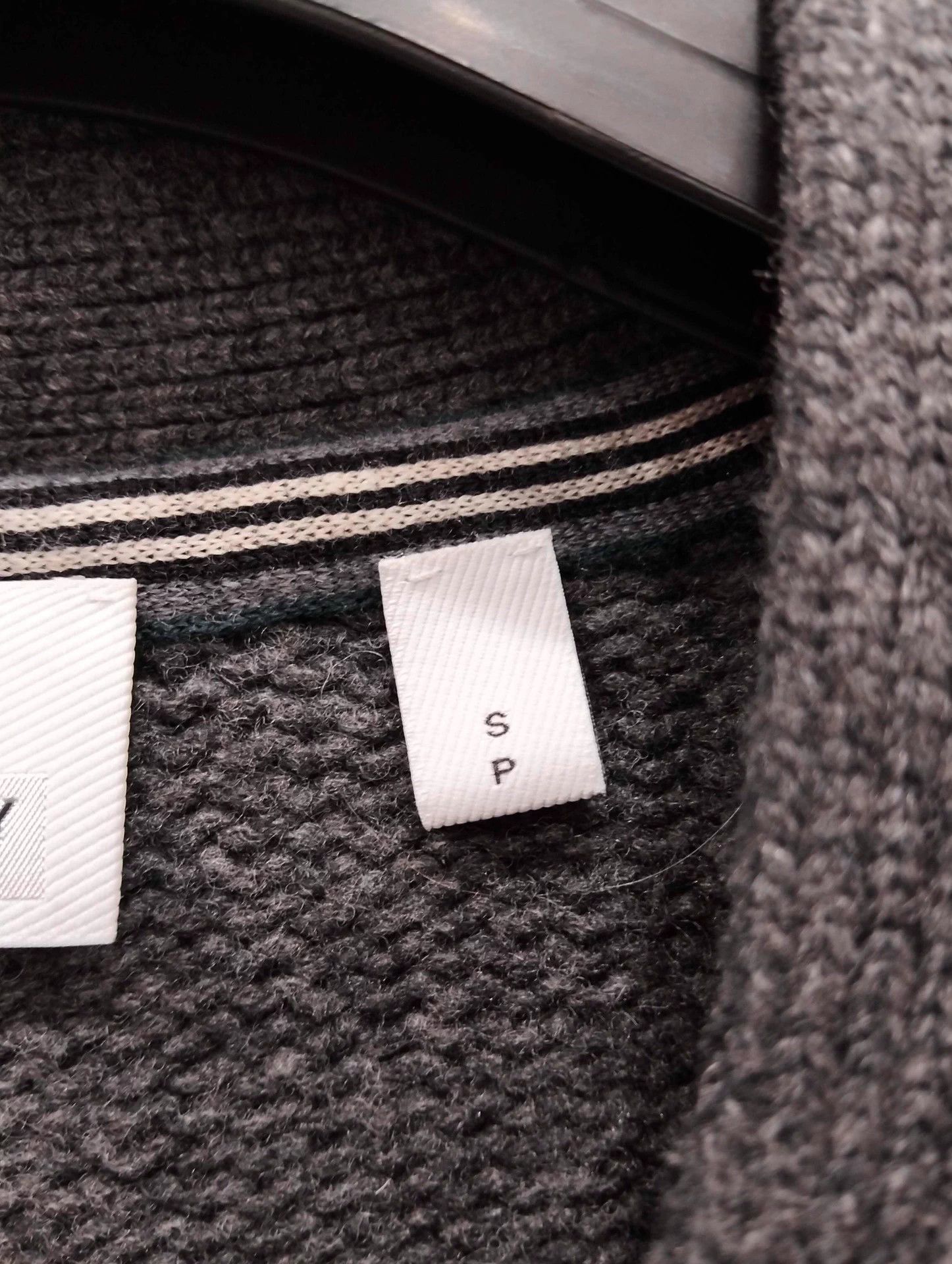 Burberry Burberry Print Merino Wool Blend Cardi S Near New Size US S / EU 44-46 / 1 - 5 Thumbnail
