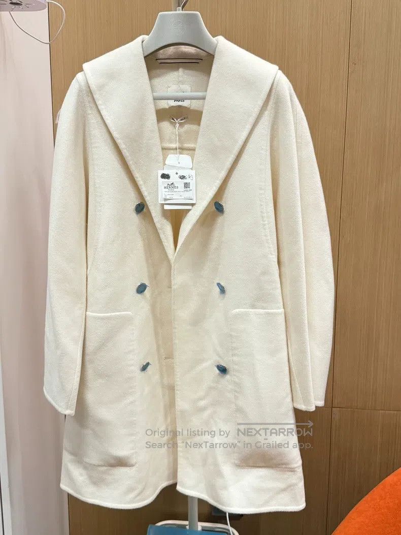 Hermes Hermes white cashmere coat medium-long double-breasted Size XXS / US 00 / IT 34 - 1 Thumbnail