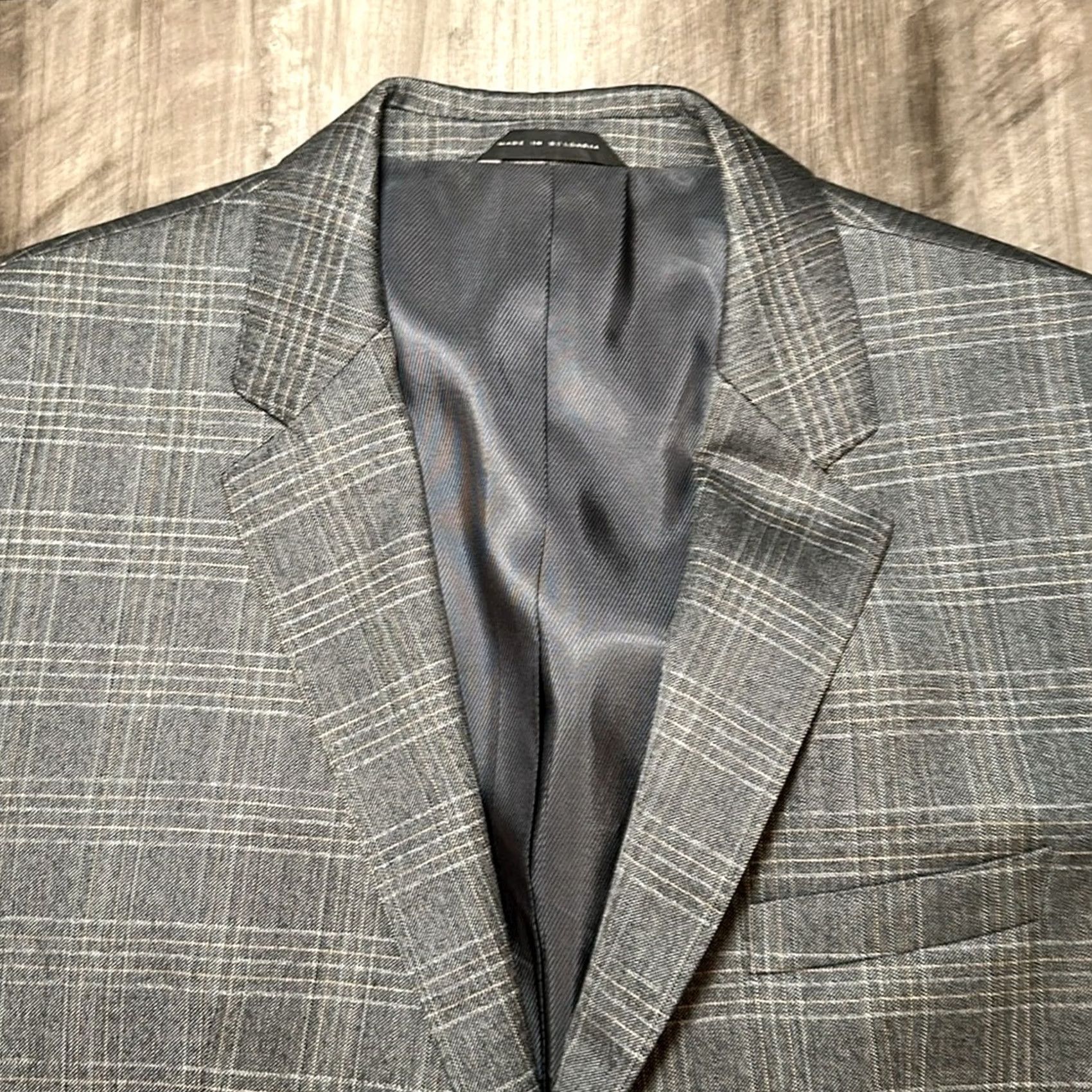 Hugo Boss HUGO BOSS The James Tesse Lanificio Biella Plaid Sport Coat - 42R, Gray, Wool, Men's 42R, 2 Piece, Preowned Size US XS / EU 42 / 0 - 6 Thumbnail