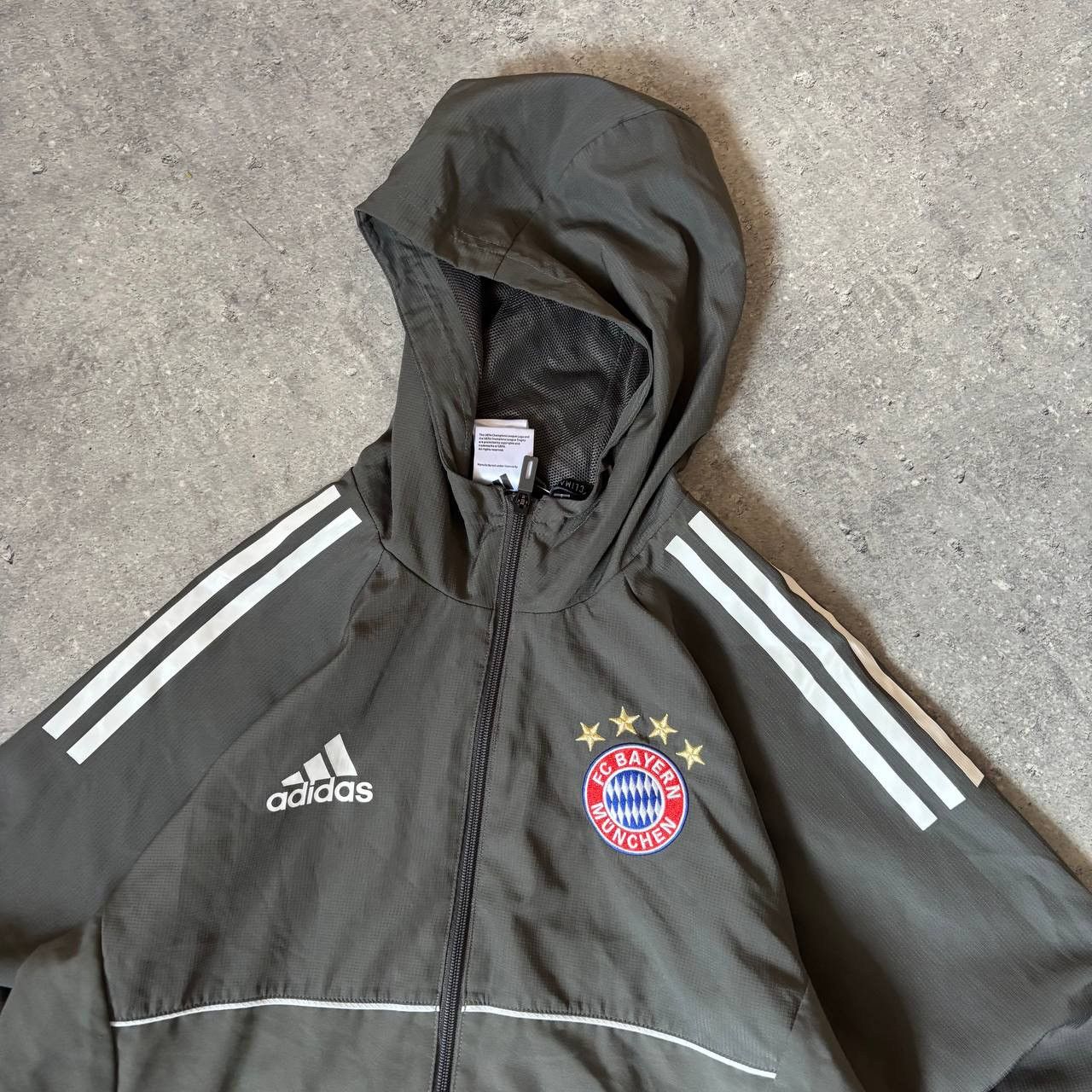 Adidas Rare Vintage adidas FC Bayern Munchen full track suit black Size US S / EU 44-46 / 1 - 5 Thumbnail