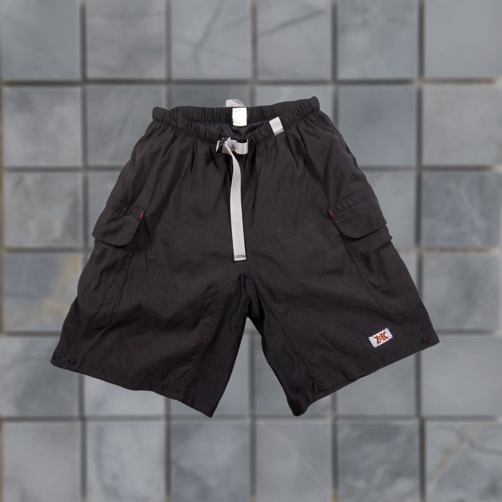 Vintage VINTAGE Zoic Shorts Mens Large Black Cargo Pockets Cycling Padded Lined Belted Size US 33 - 1 Thumbnail