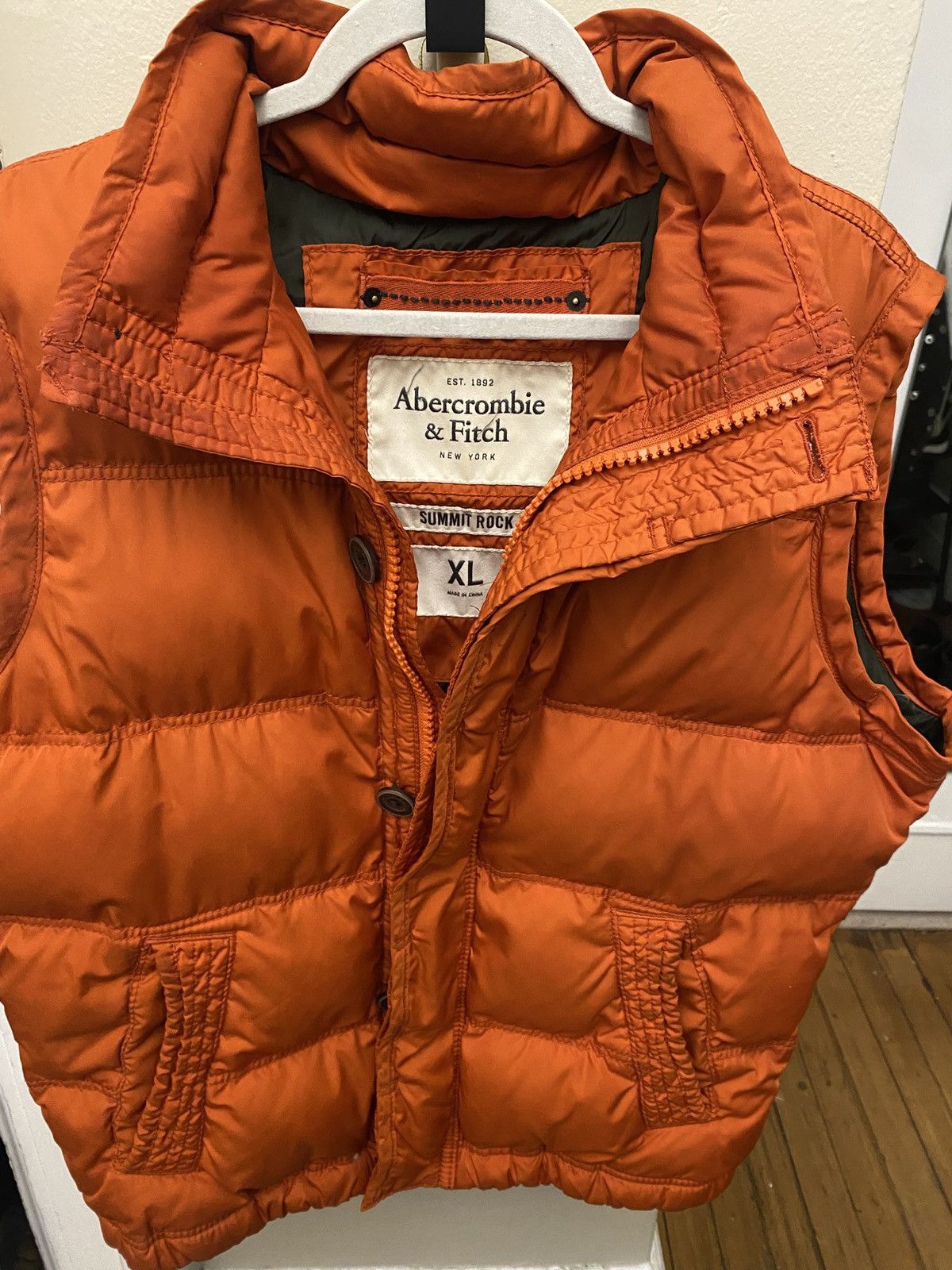 Abercrombie & Fitch Vintage orange Abercrombie & Fitch vest Size US L / EU 52-54 / 3 - 6 Thumbnail