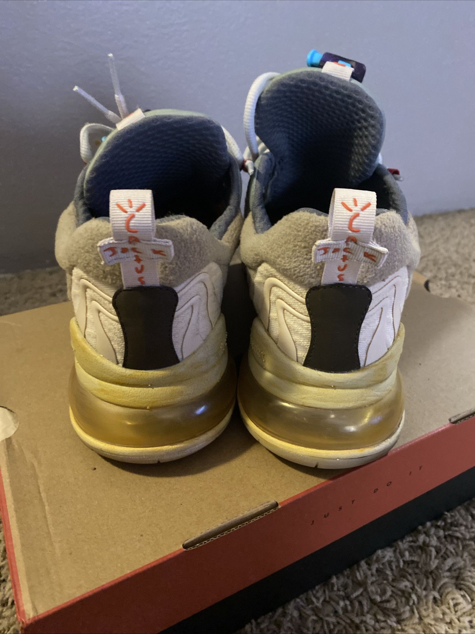 Nike × Travis Scott Nike X Travis Scott air max 270 cactus trails Size US 10.5 / EU 43-44 - 4 Thumbnail