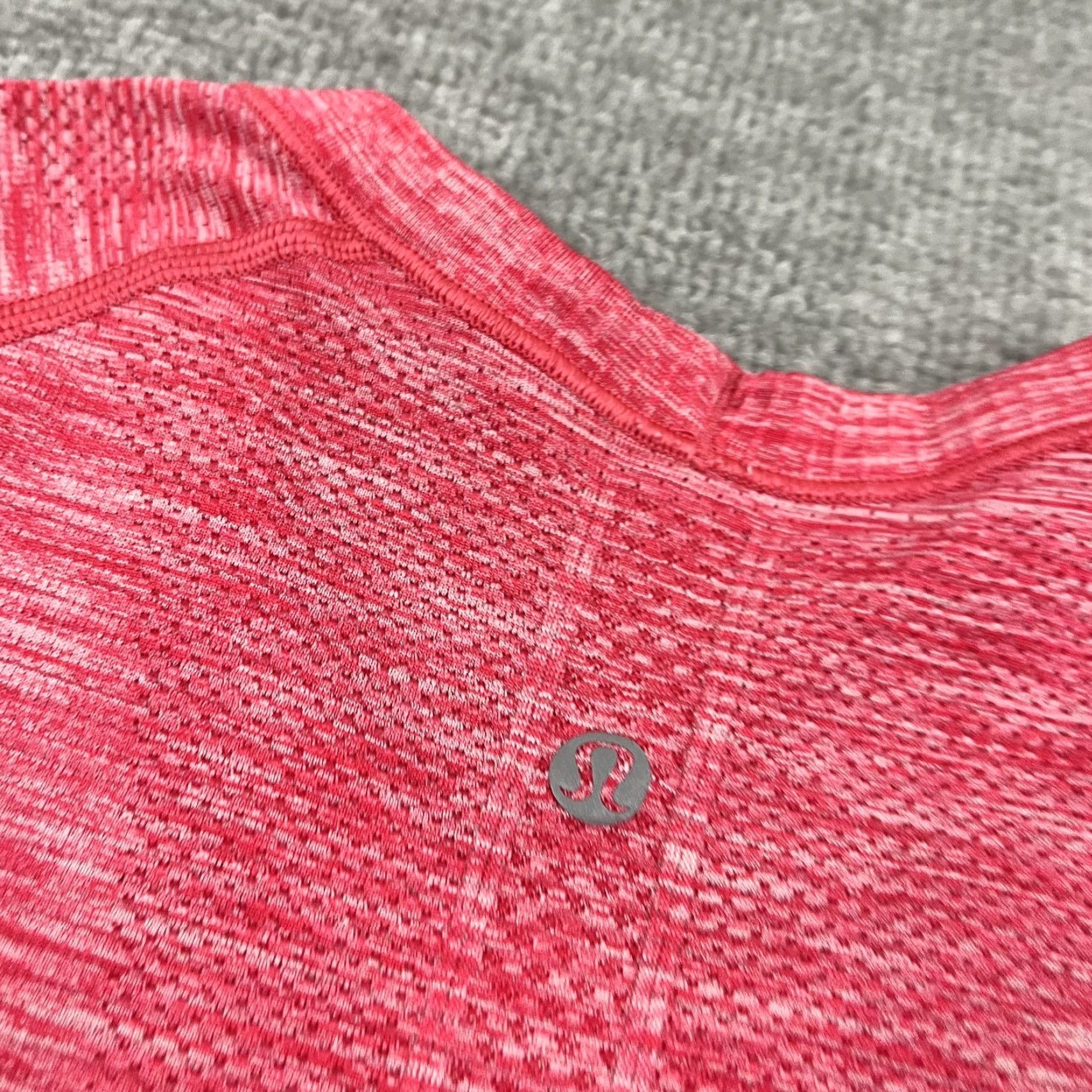 Lululemon Lululemon Swiftly Tech Shirt Womens Sz 6 Active Fitness Gym Short Sleeve Logoed Pink Size M / US 6-8 / IT 42-44 - 3 Thumbnail