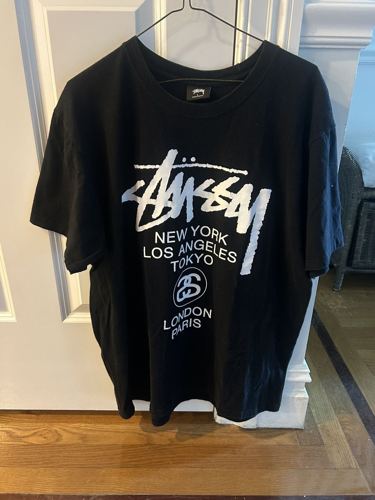 Stussy Stussy World Tour Tee “Black” Size L Size US L / EU 52-54 / 3 - 1 Thumbnail