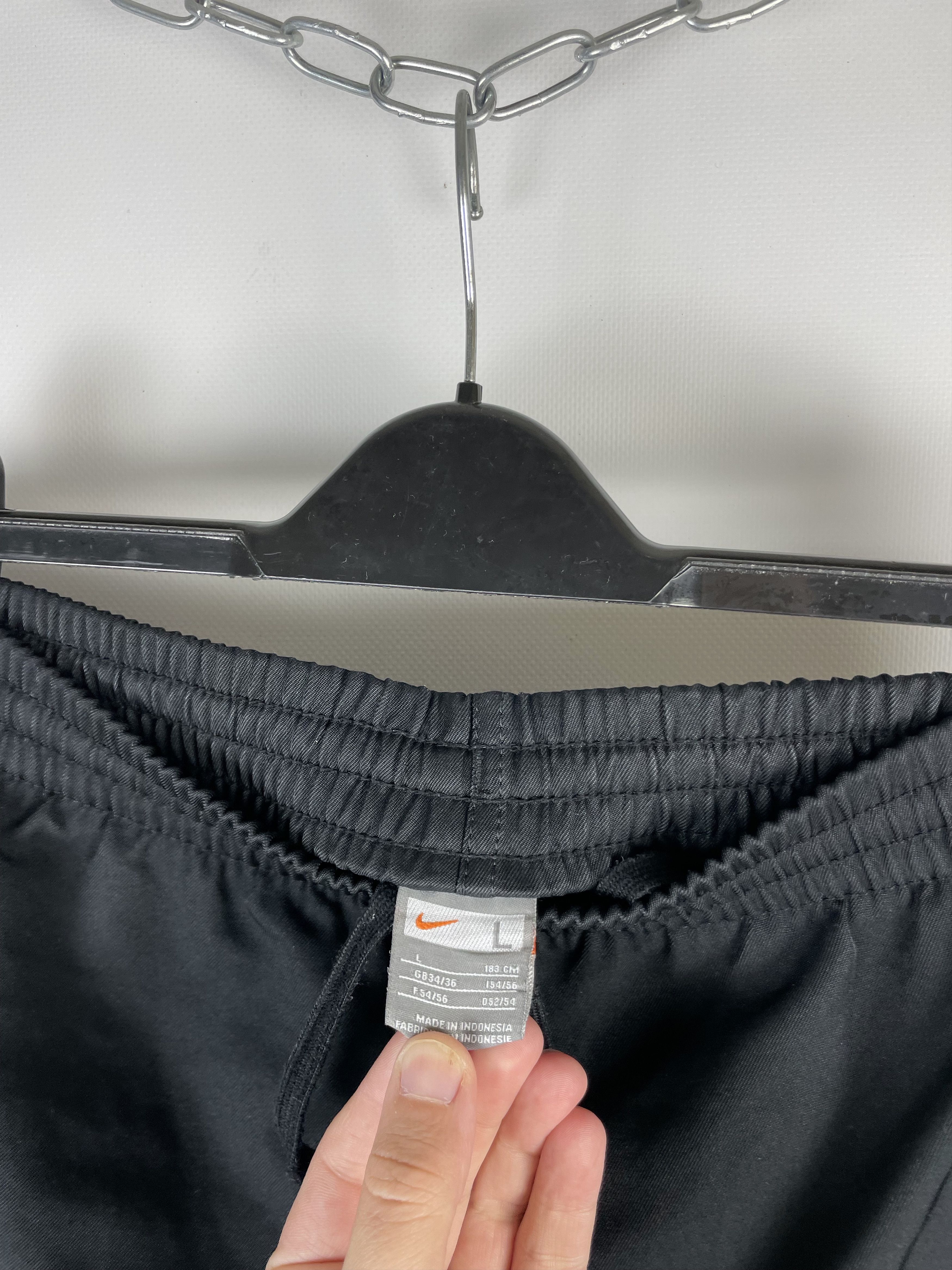Nike Vintage Nike Shorts Y2k Size US 34 / EU 50 - 6 Thumbnail