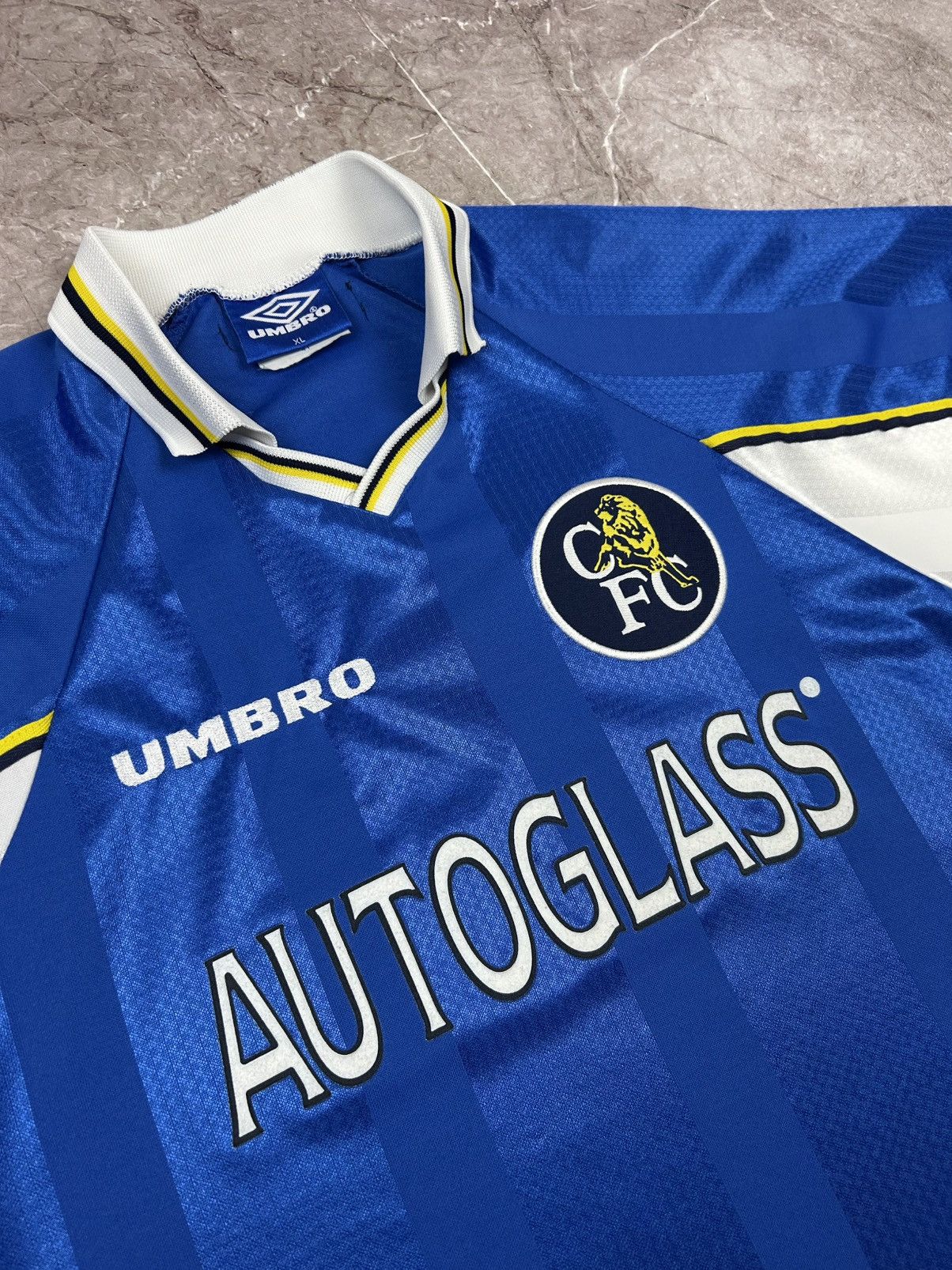 Umbro Chelsea Umbro 1997 1999 jersey vintage soccer retro home Size US XL / EU 56 / 4 - 3 Thumbnail