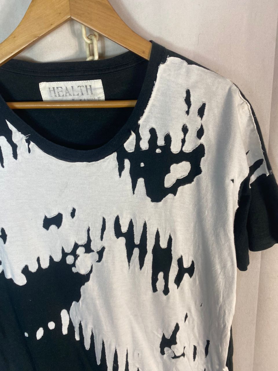 Other × Seditionaries × Vintage Vintage sample tshirt by health Size US M / EU 48-50 / 2 - 4 Thumbnail
