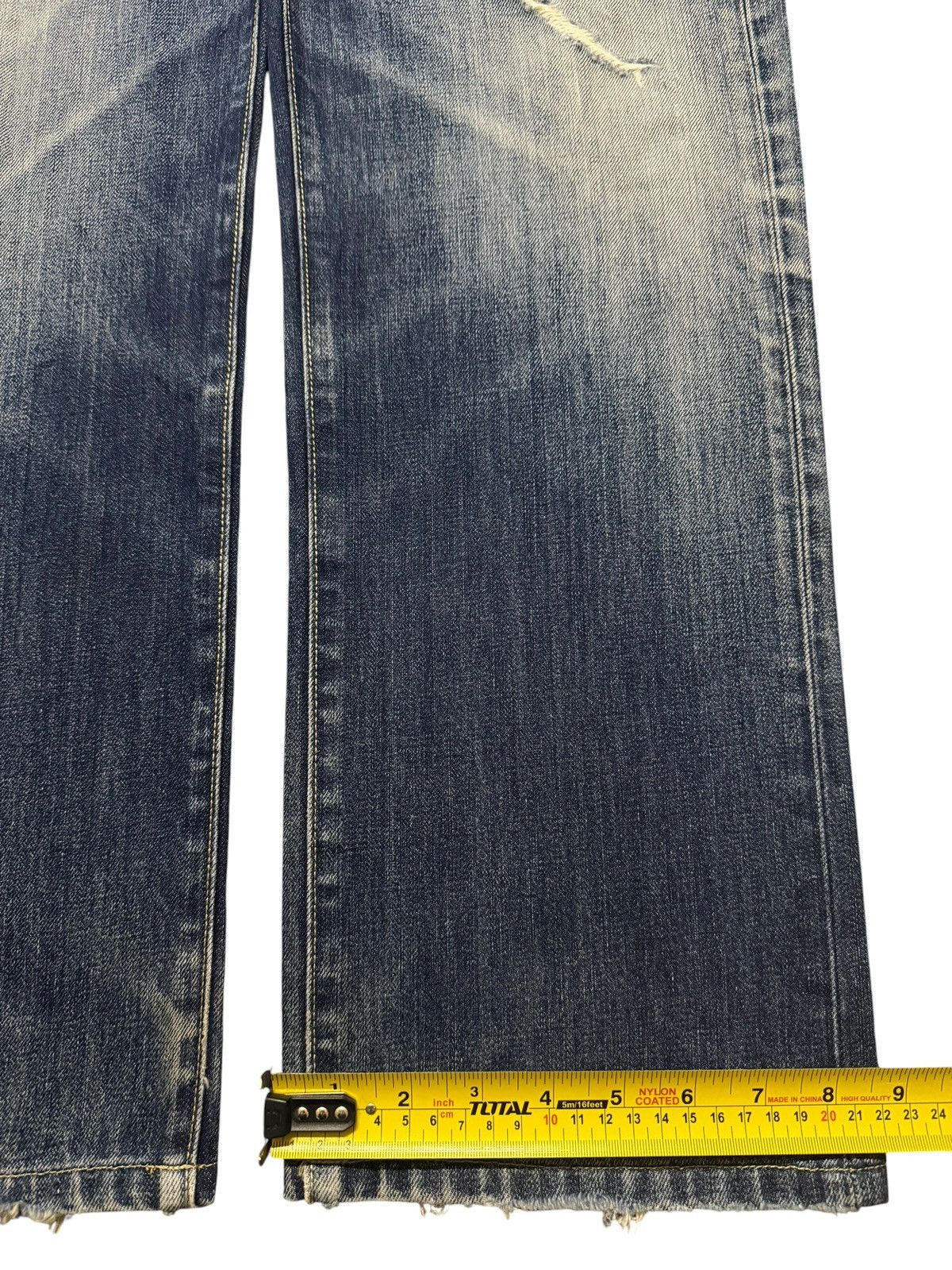 Uniqlo Vintage Y2K Japanese Uniqlo Blue Faded Wash Distress Loose Size US 34 / EU 50 - 13 Thumbnail