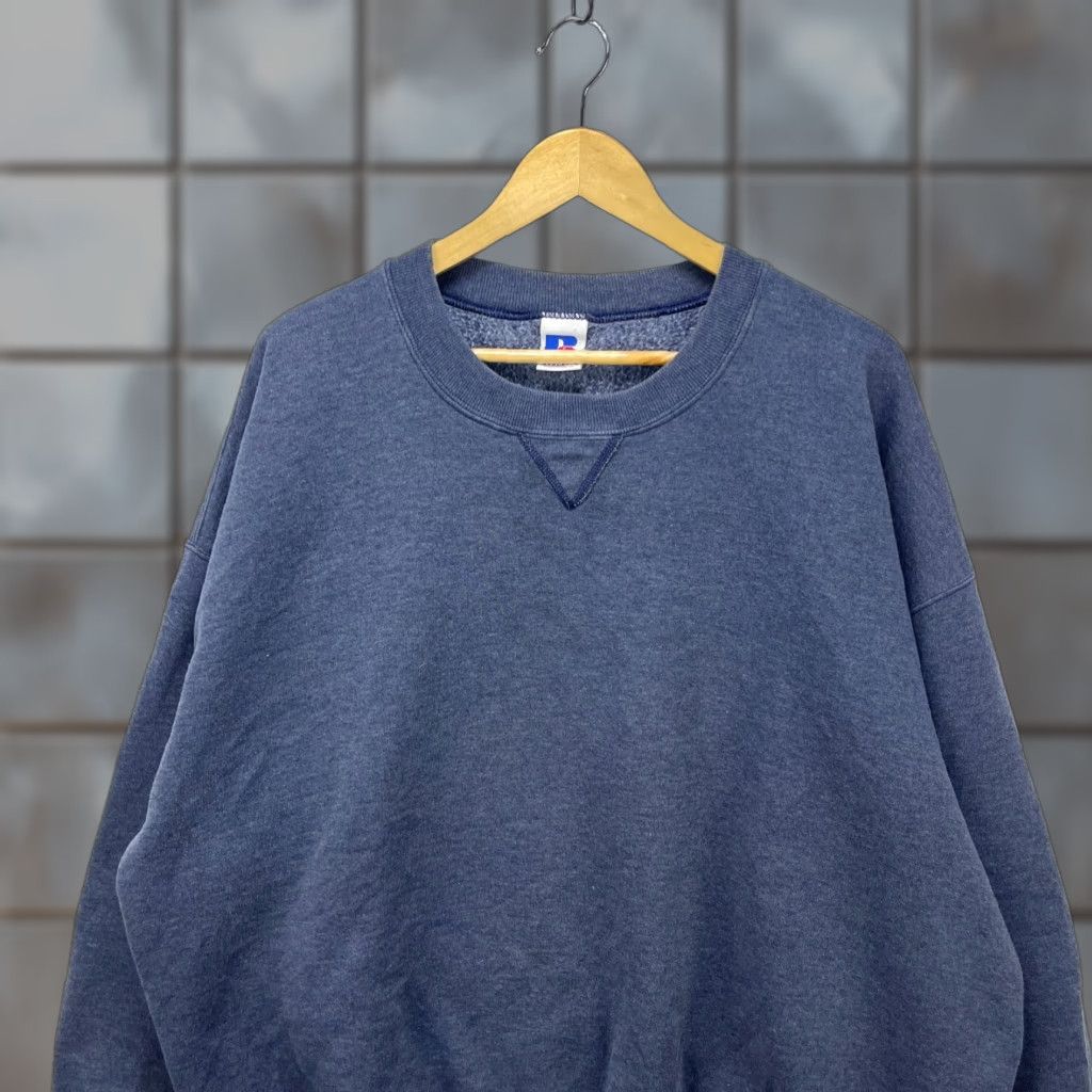 Russell Athletic VINTAGE Russell Athletic Sweatshirt 2XL Gray 90s Pullover Mens Long Sleeve Subtle Fade Modern Classics Size US XXL / EU 58 / 5 - 1 Thumbnail