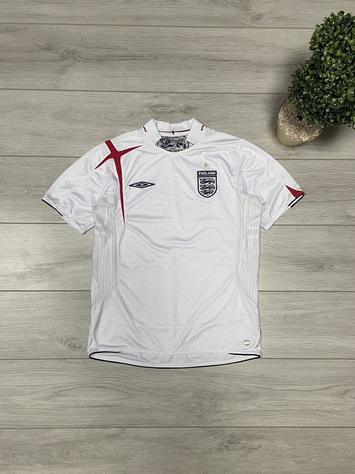 Umbro England Umbro vintage drill jersey soccer football Size US M / EU 48-50 / 2 - 2 Thumbnail