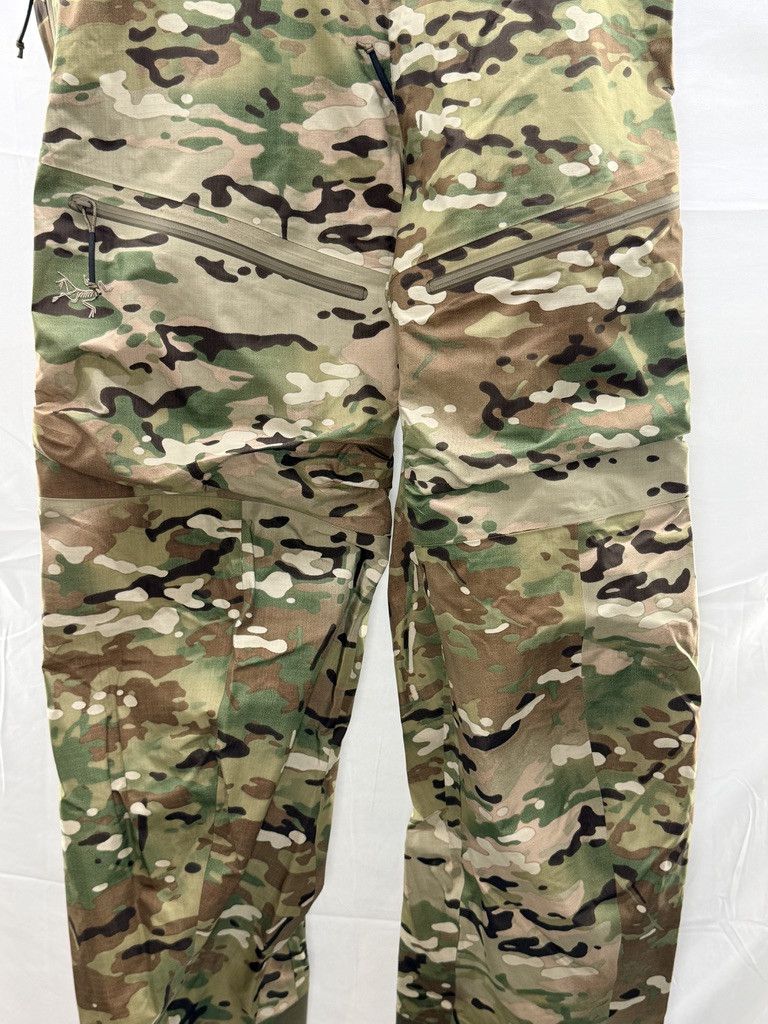 Arc'teryx ARCTERYX LEAF Alpha Gen 2 Multicam Gore Tex Pro Bib Pant Size US 39 - 3 Thumbnail