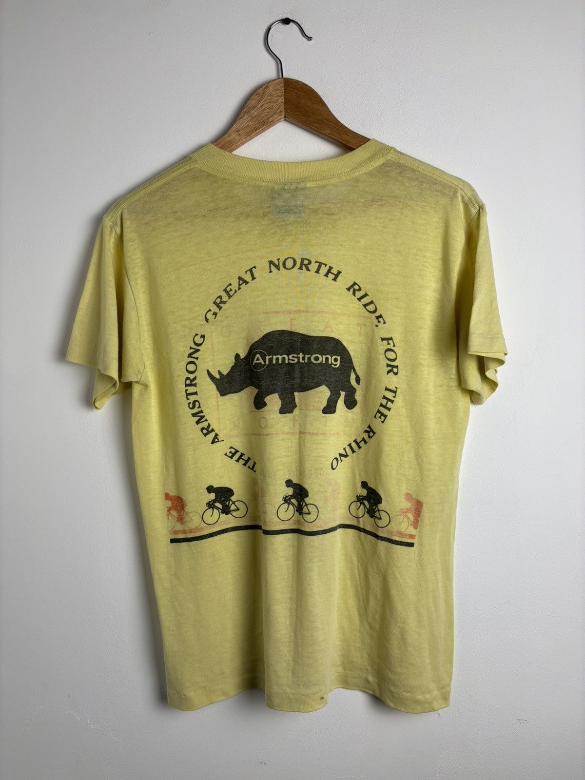 Vintage Vintage 1988 Armstrong Ride Singlestitch Tee Size US M / EU 48-50 / 2 - 8 Thumbnail