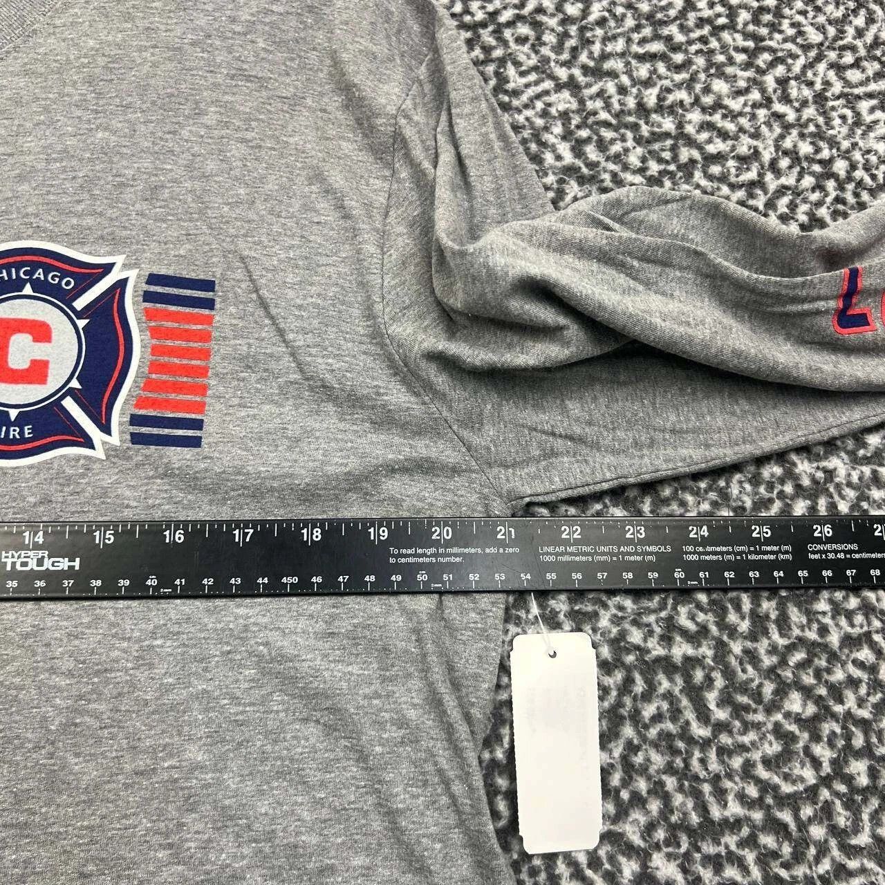 Other Chicago Fire Shirt Men Fanatics Long Sleeve Crew Neck New L Size US L / EU 52-54 / 3 - 5 Thumbnail