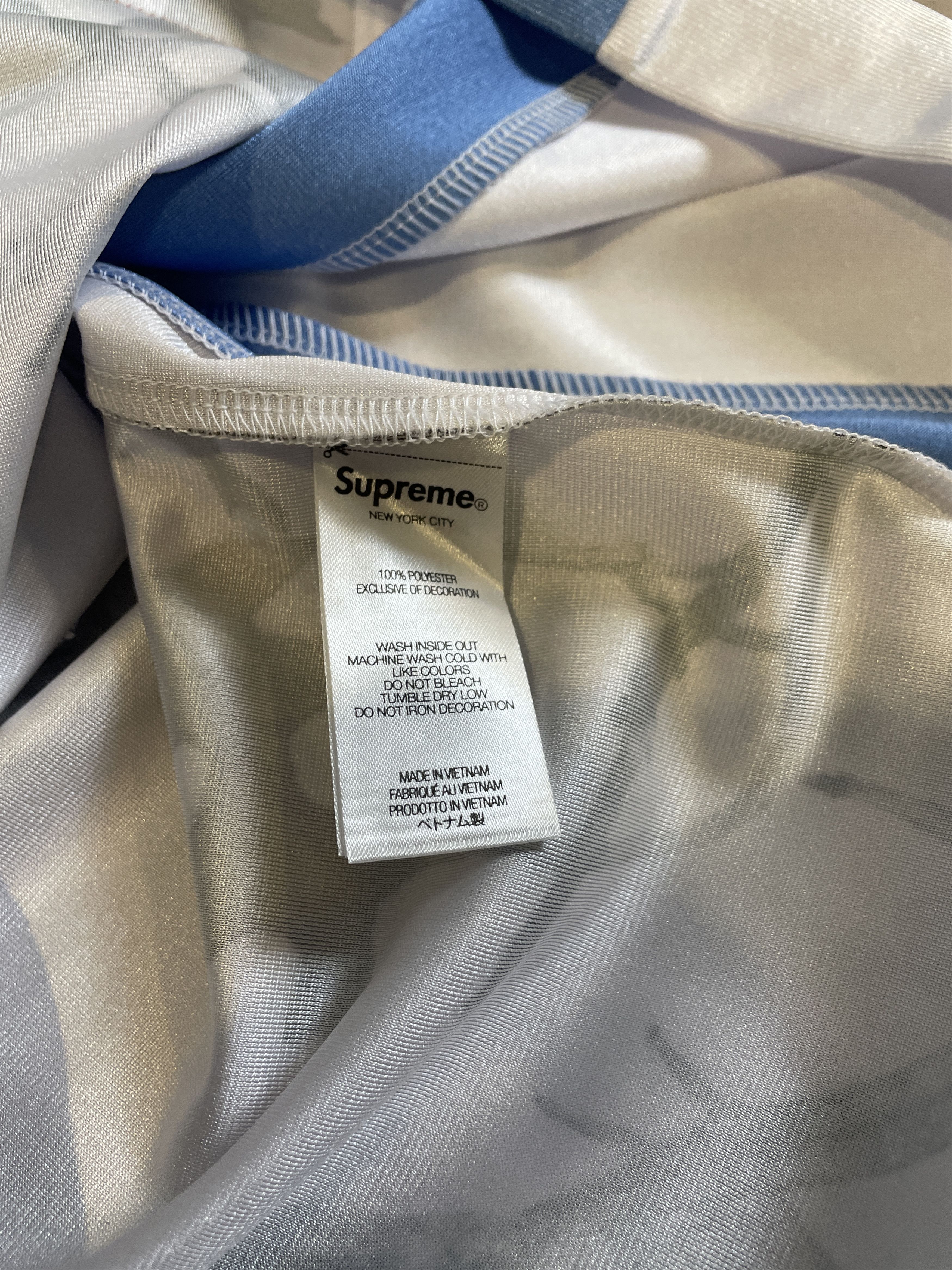 Supreme BREAST CANCER AWARENESS FOOTBALL JERSEY Size US M / EU 48-50 / 2 - 10 Thumbnail