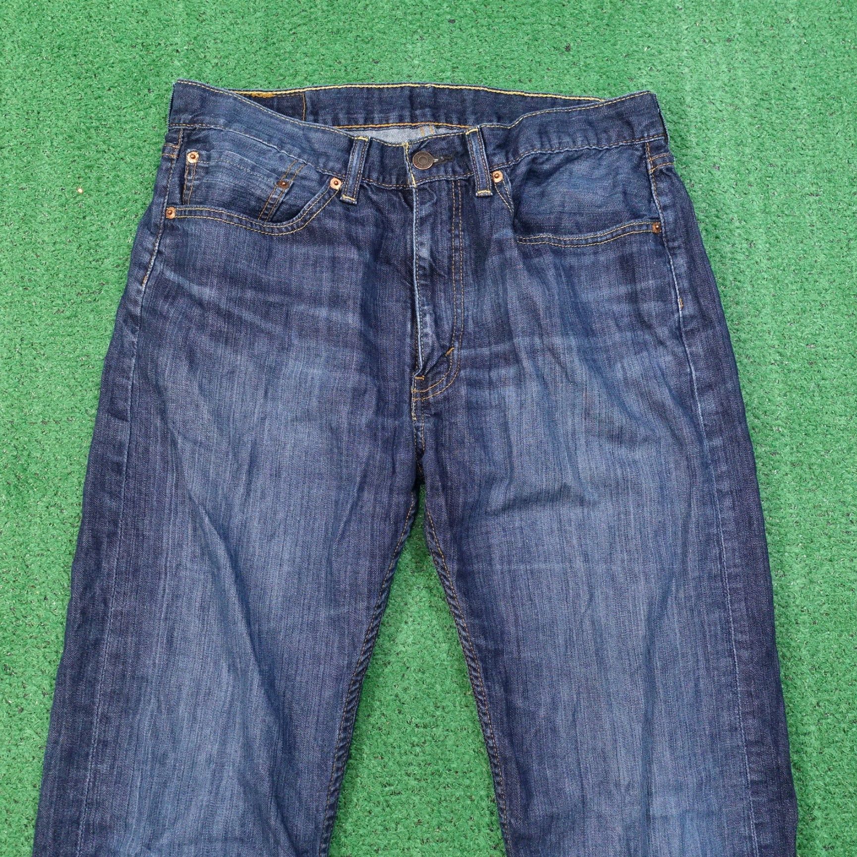Levi's VINTAGE Levi's Jeans Straight Fit Dark Blue Cotton Mens Size 34x32 Size US 34 / EU 50 - 2 Thumbnail