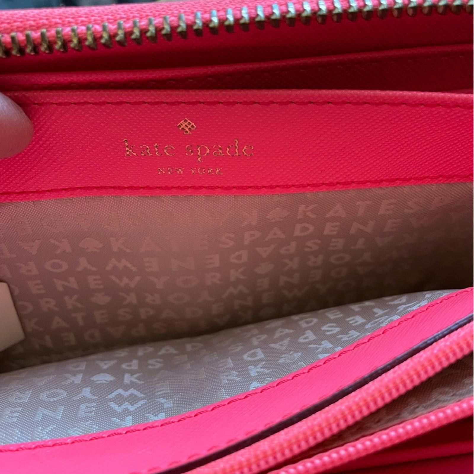 Designer Kate Spade Pineapple Neda Long Wallet Geranium Pink EUC Size ONE SIZE - 11 Thumbnail