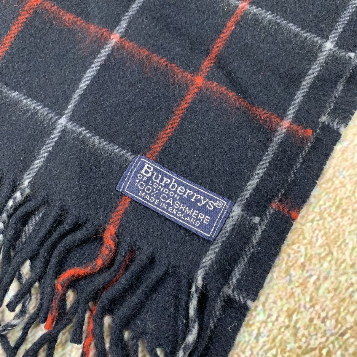 Burberry Vintage Burberry’s 100% Cashmere Blue Pattern Scarf Size ONE SIZE - 5 Thumbnail