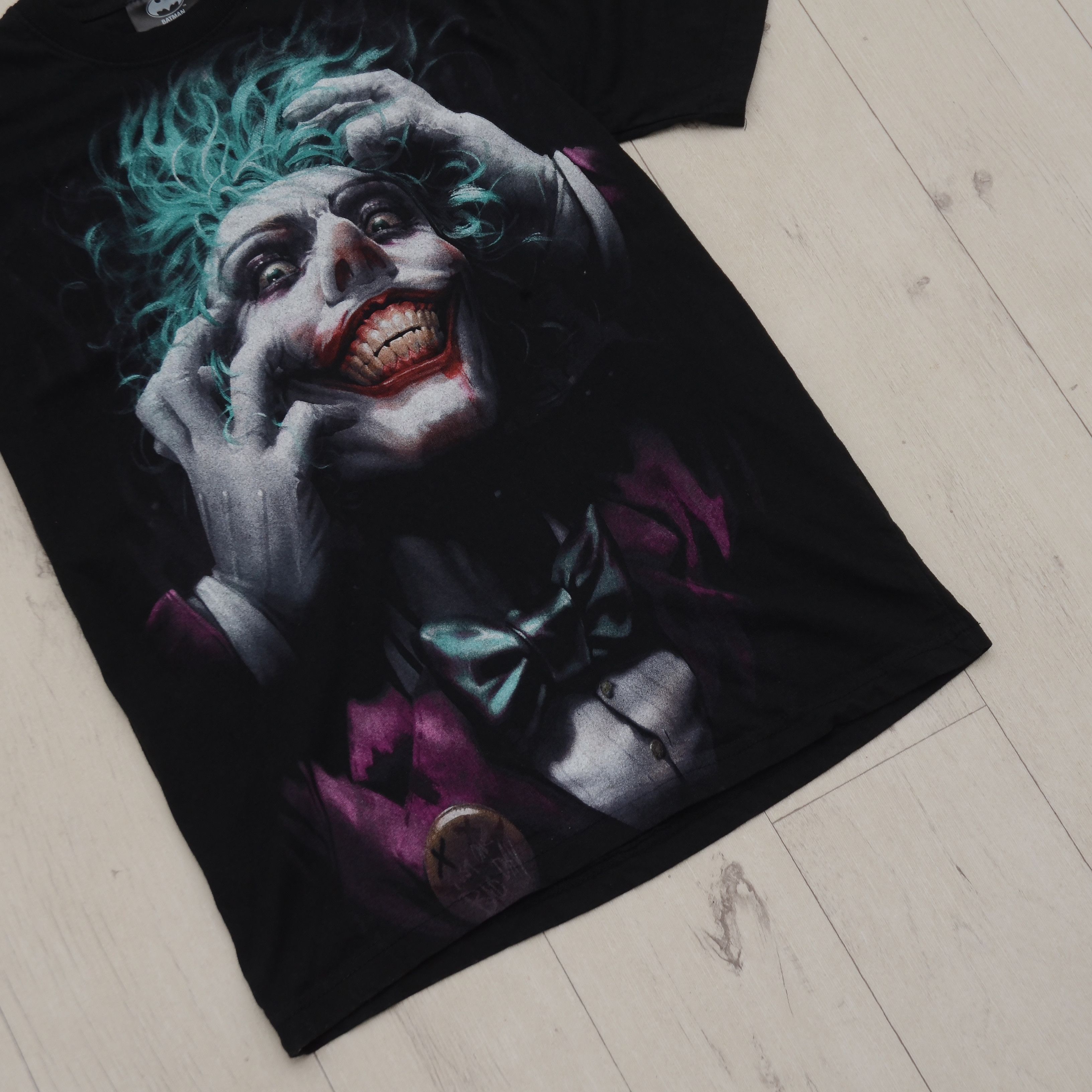 DC Comics × Marvel Comics Chronic Images Joker & Robin Mega Print Graphic T-shirt Size US S / EU 44-46 / 1 - 5 Thumbnail
