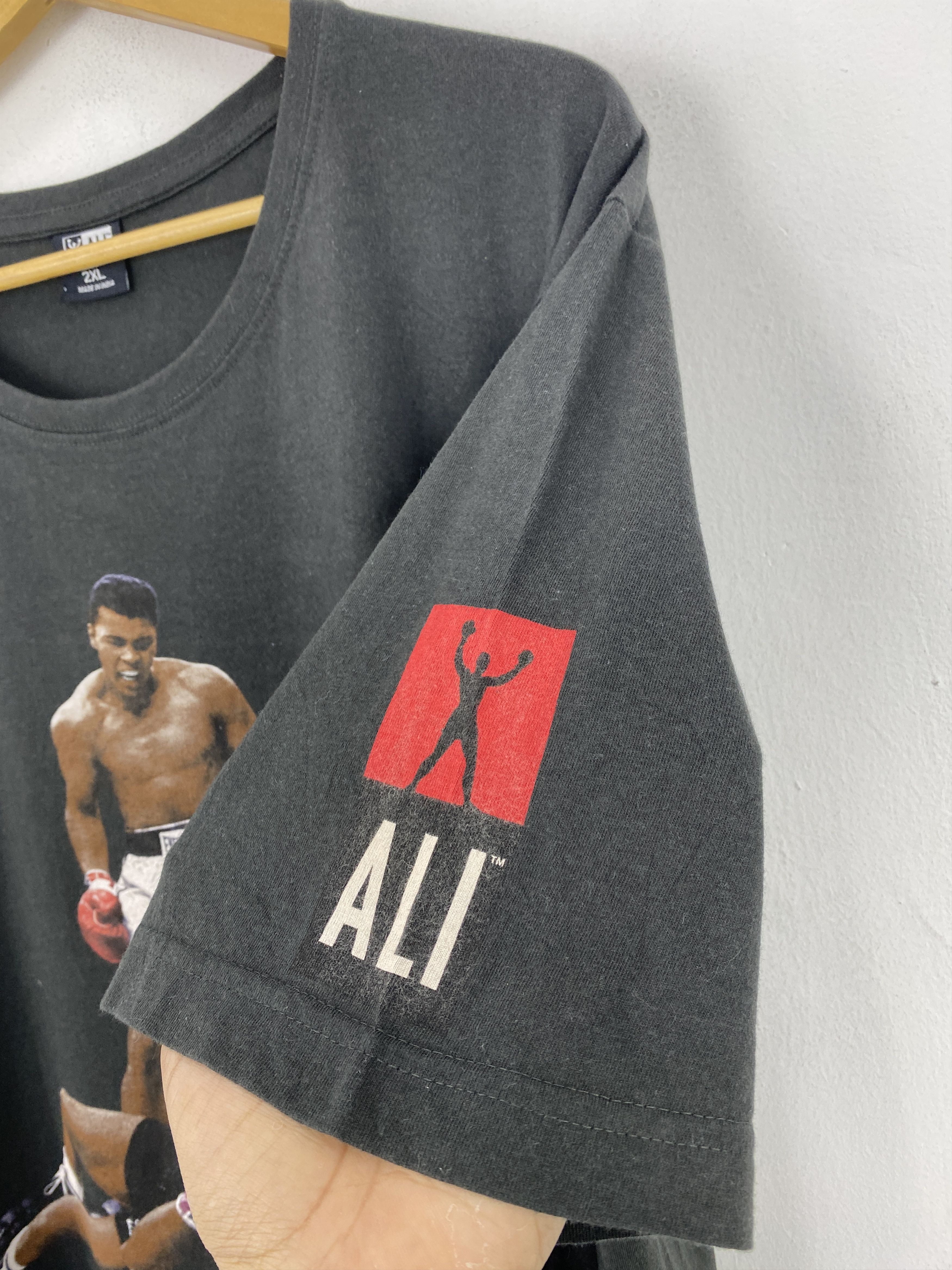 Rap Tees × Vintage Vintage Muhammad Ali The Greatest Raptees Graphic Tee TA0524 Size US XXL / EU 58 / 5 - 6 Thumbnail