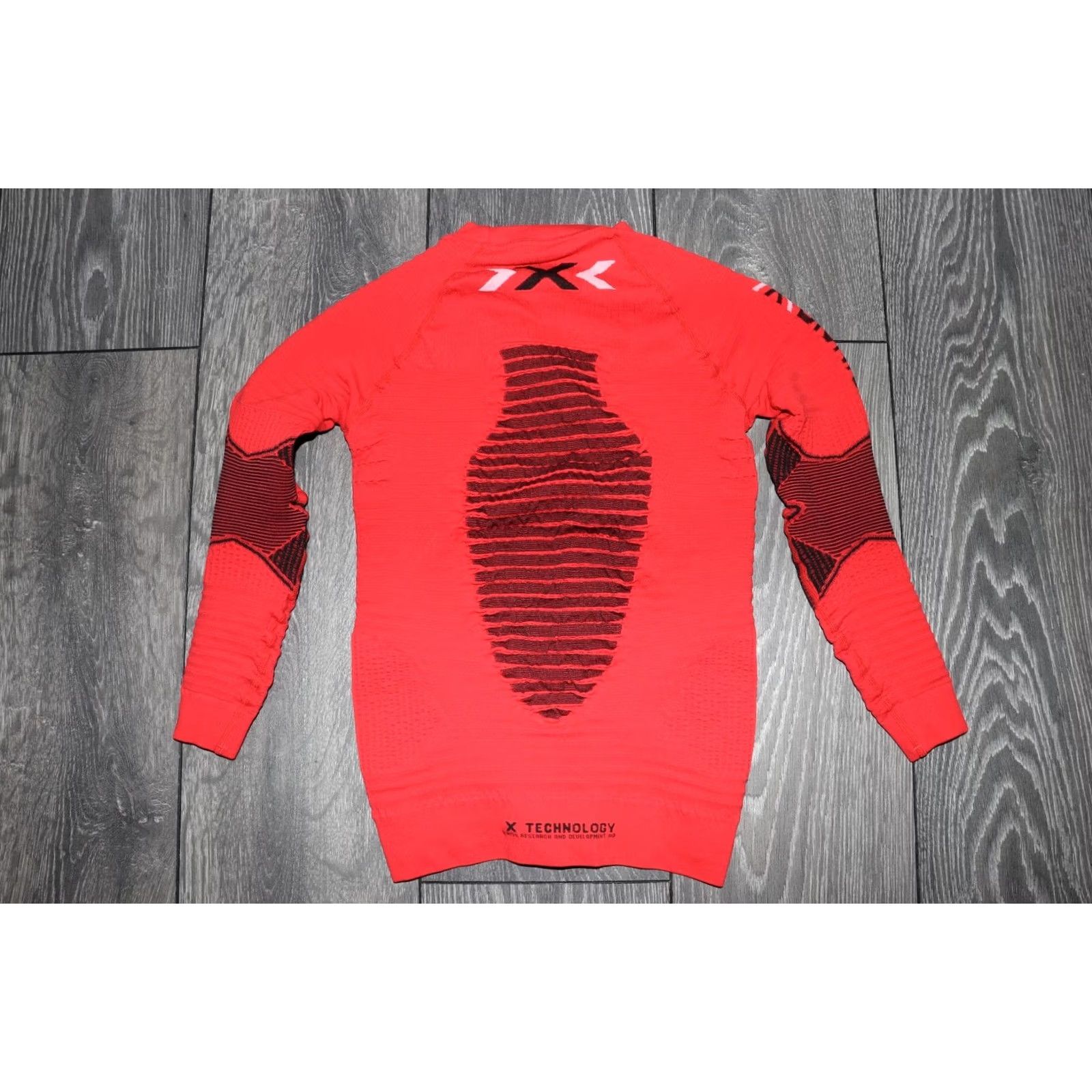 Vintage X BIONIC EFFEKTOR RUNNING THERMO LONGSLEEVE WINTER SHIRT RED COMPRESSION MENS S Shirt Mens Small Red Size US S / EU 44-46 / 1 - 7 Thumbnail
