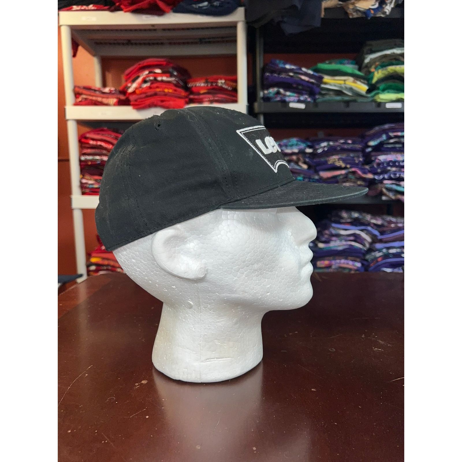 Levi's Levis Hat Snapback Black Logo Emblem Stained Cap OS Size ONE SIZE - 6 Thumbnail