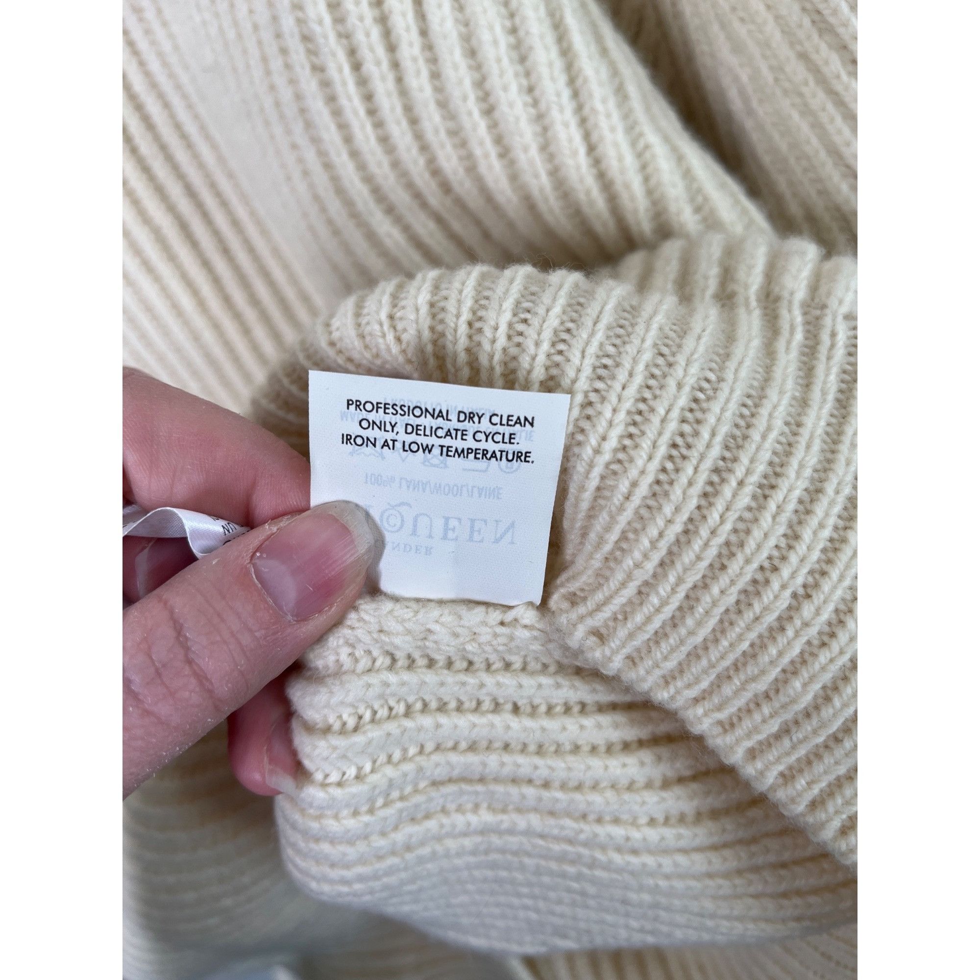 Alexander McQueen Alexander McQueen Mens Cream Ribbed Knit Wool Sweater Size US M / EU 48-50 / 2 - 10 Thumbnail