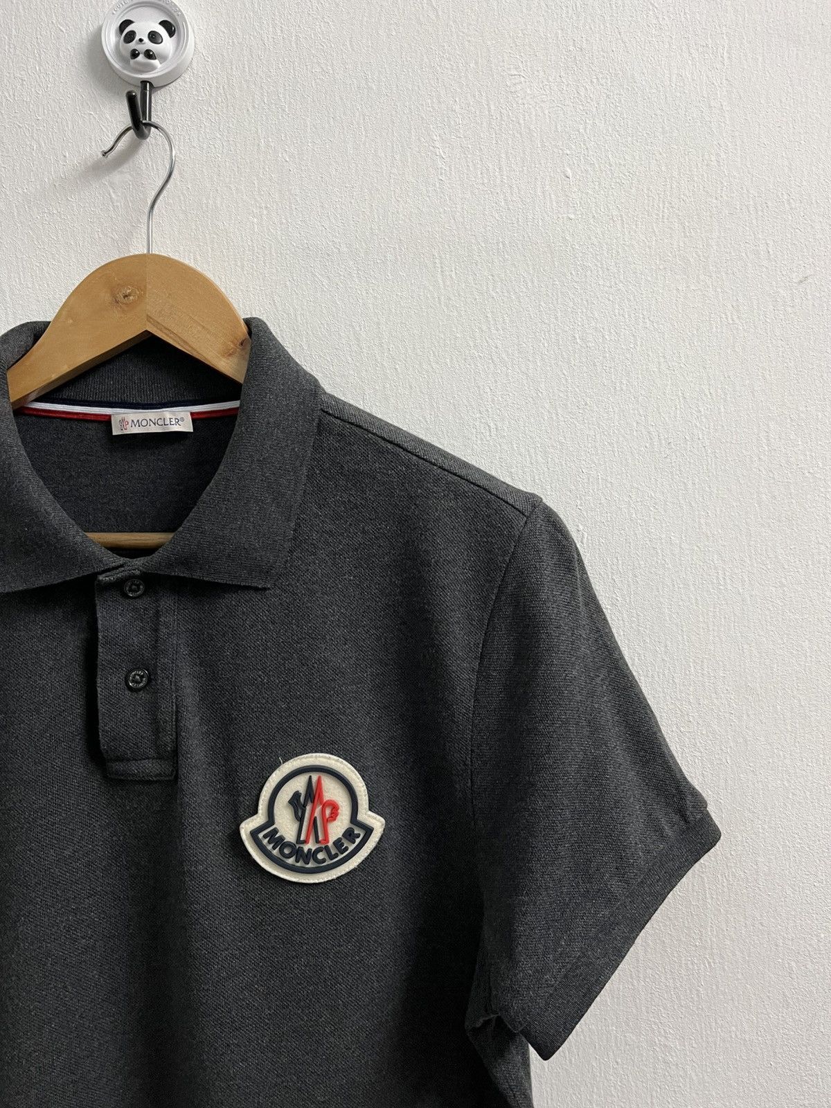 Moncler Moncler Polo Shirt Big Rubber Logo Size US L / EU 52-54 / 3 - 2 Thumbnail