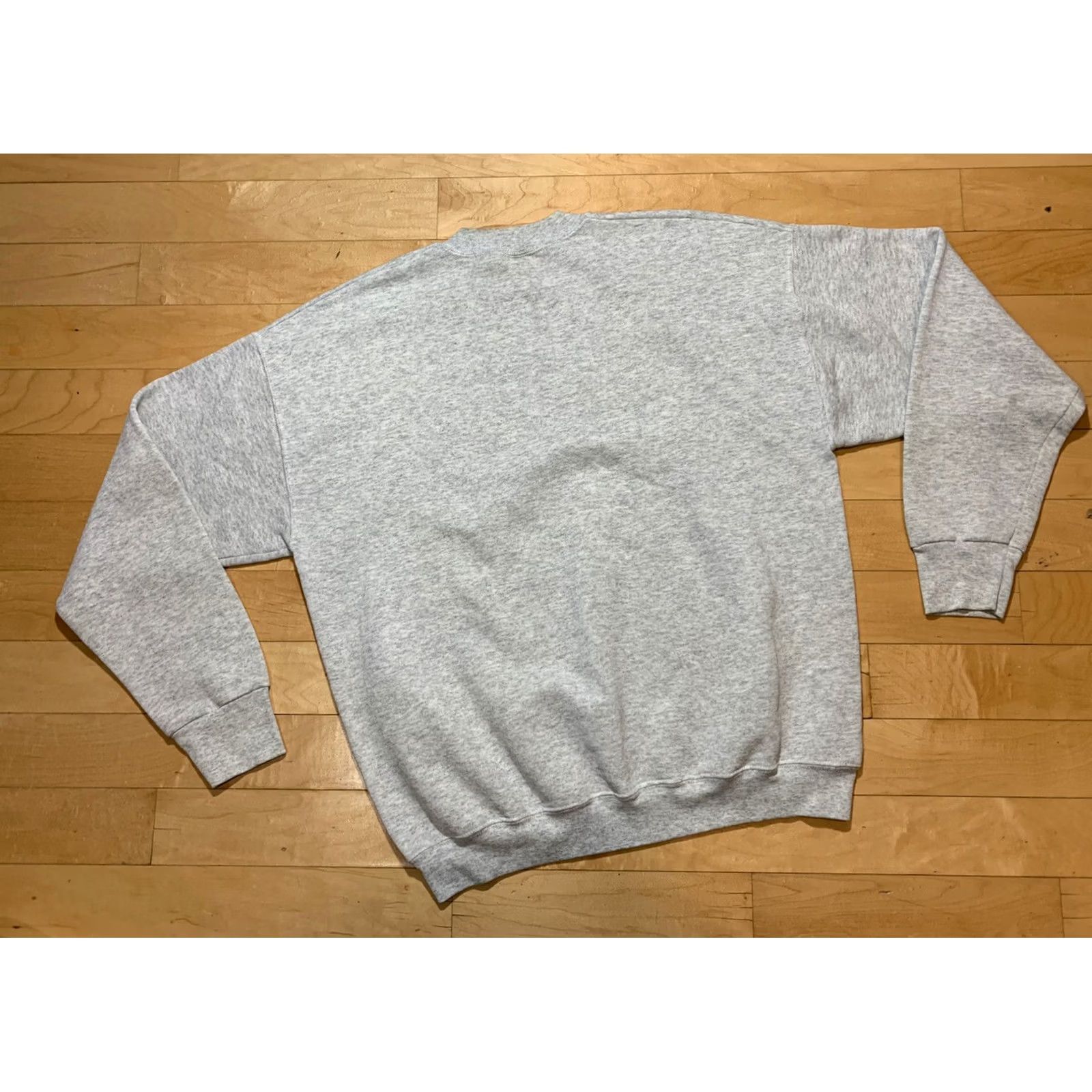 Fruit Of The Loom VINTAGE Fruit of the Loom Crewneck Sweatshirt Mens XL Gray Cotton Graphic Print Size US XL / EU 56 / 4 - 4 Thumbnail