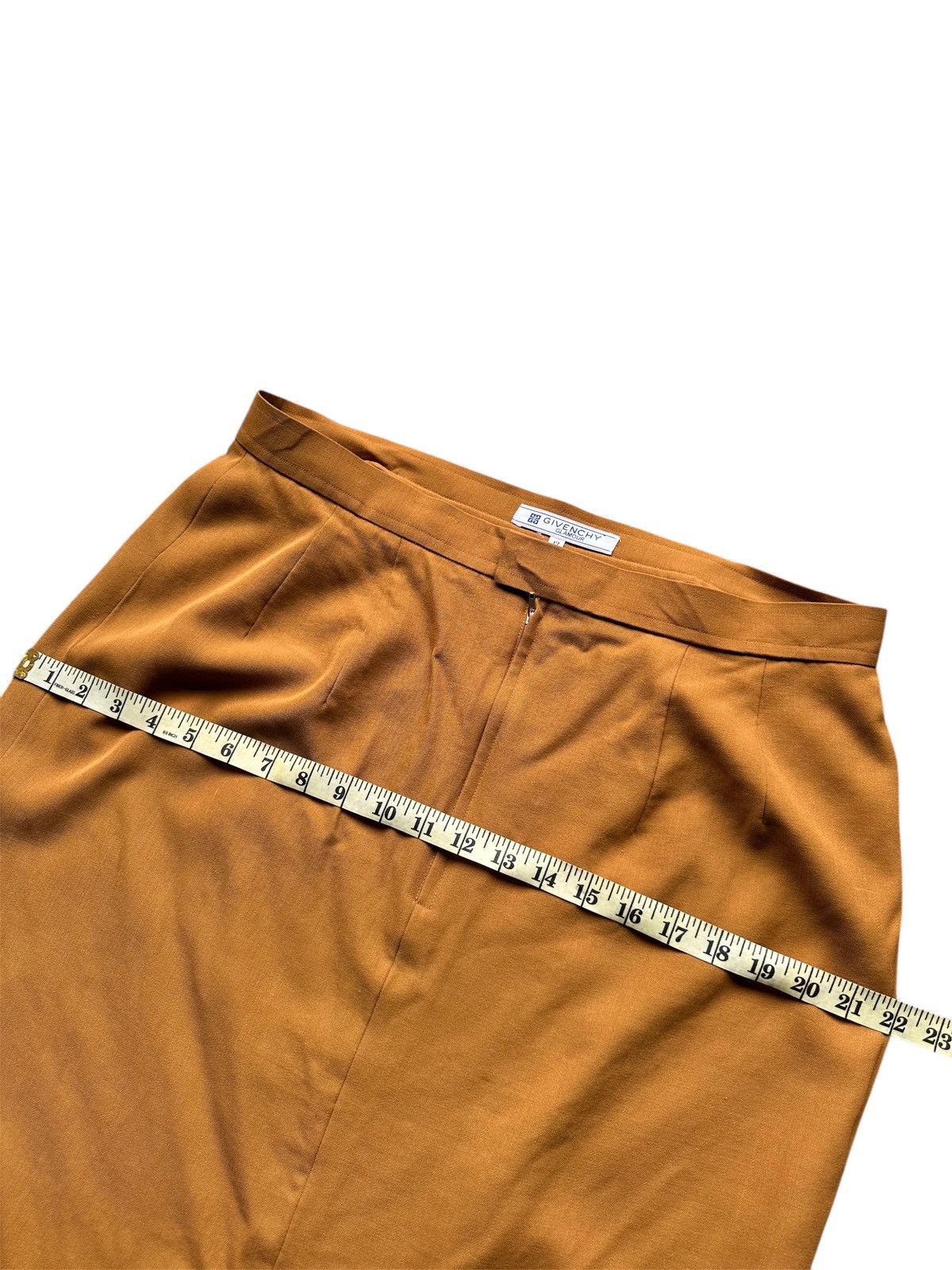Designer × Givenchy × Vintage Vintage Givenchy Glamour Skirt Size 34" / US 12 / IT 48 - 5 Thumbnail