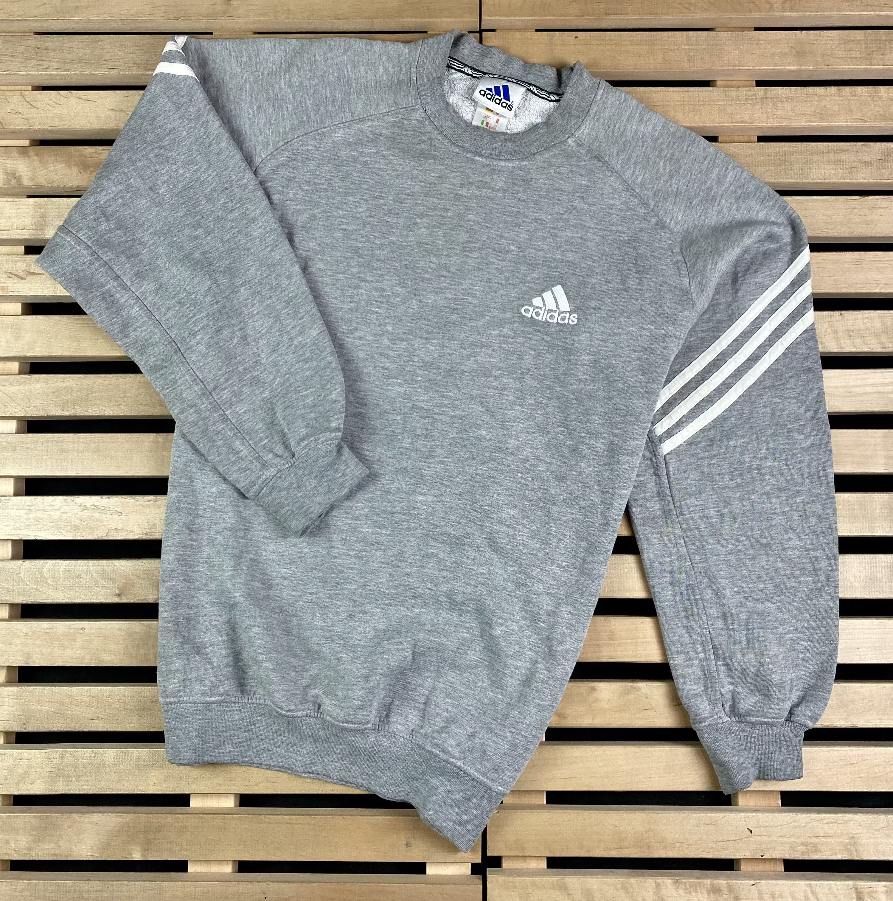 Adidas × Vintage Men’s Sweatshirt Long Sleeve Adidas Vintage Size M Size US M / EU 48-50 / 2 - 1 Thumbnail
