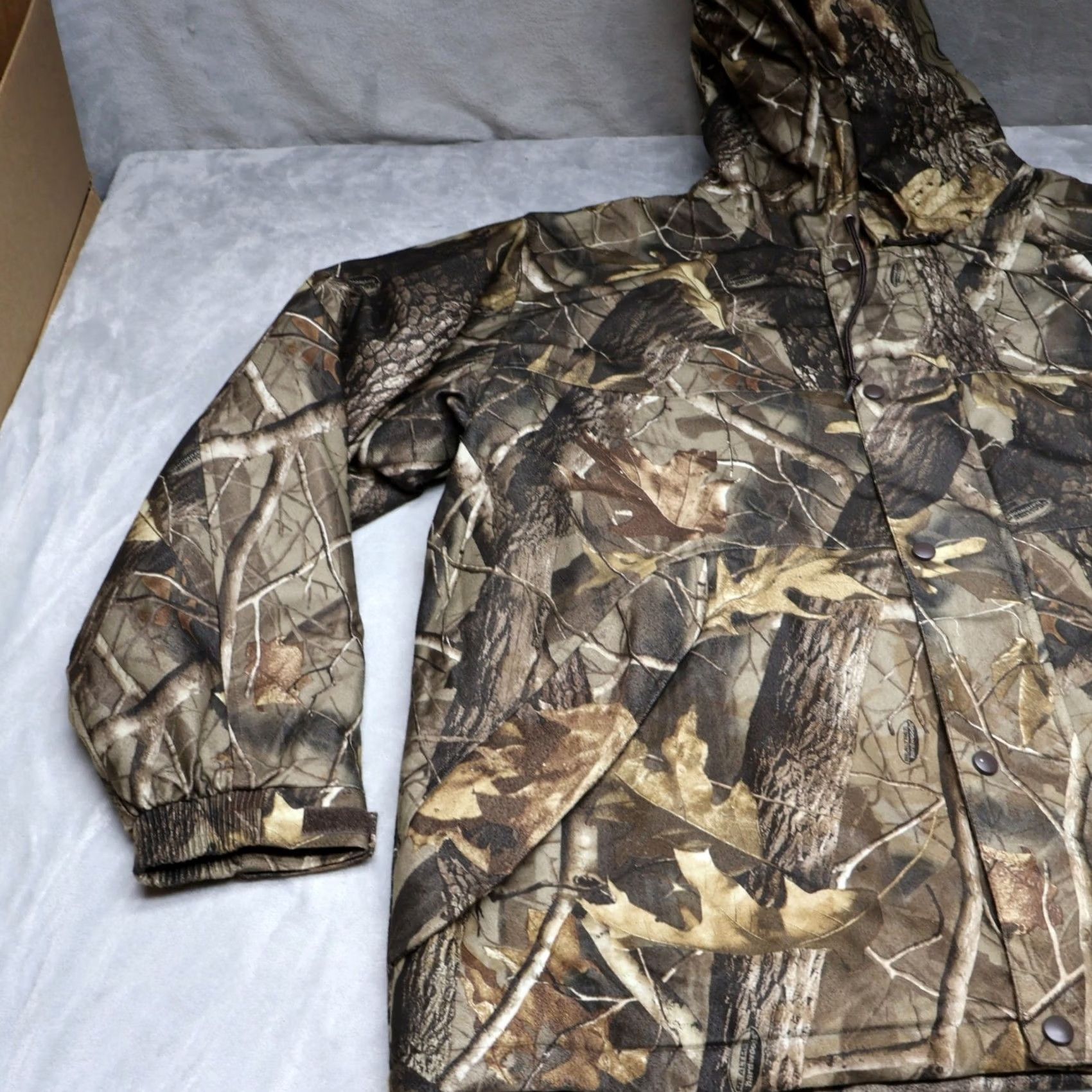 Realtree Swingster Workwear Jacket Mens XXL Realtree Camo Hooded Quilt Lined Hunting Size US XXL / EU 58 / 5 - 2 Thumbnail