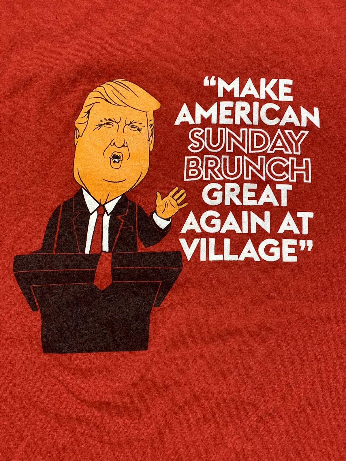 Vintage Vintage Y2K Donald Trump humour tee big logo size M Size US M / EU 48-50 / 2 - 4 Thumbnail