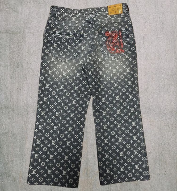 Louis Vuitton Monogram Embroidered Distressed Jeans Size US 34 / EU 50 - 1 Thumbnail