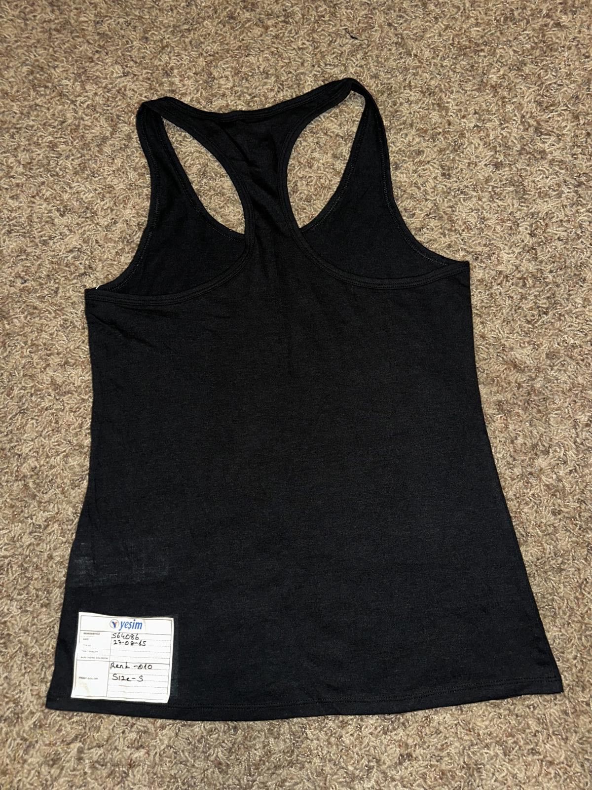 Nike Nike Yoga Layer Tank Black/Dark Smoke Grey Sample Size S / US 4 / IT 40 - 4 Thumbnail
